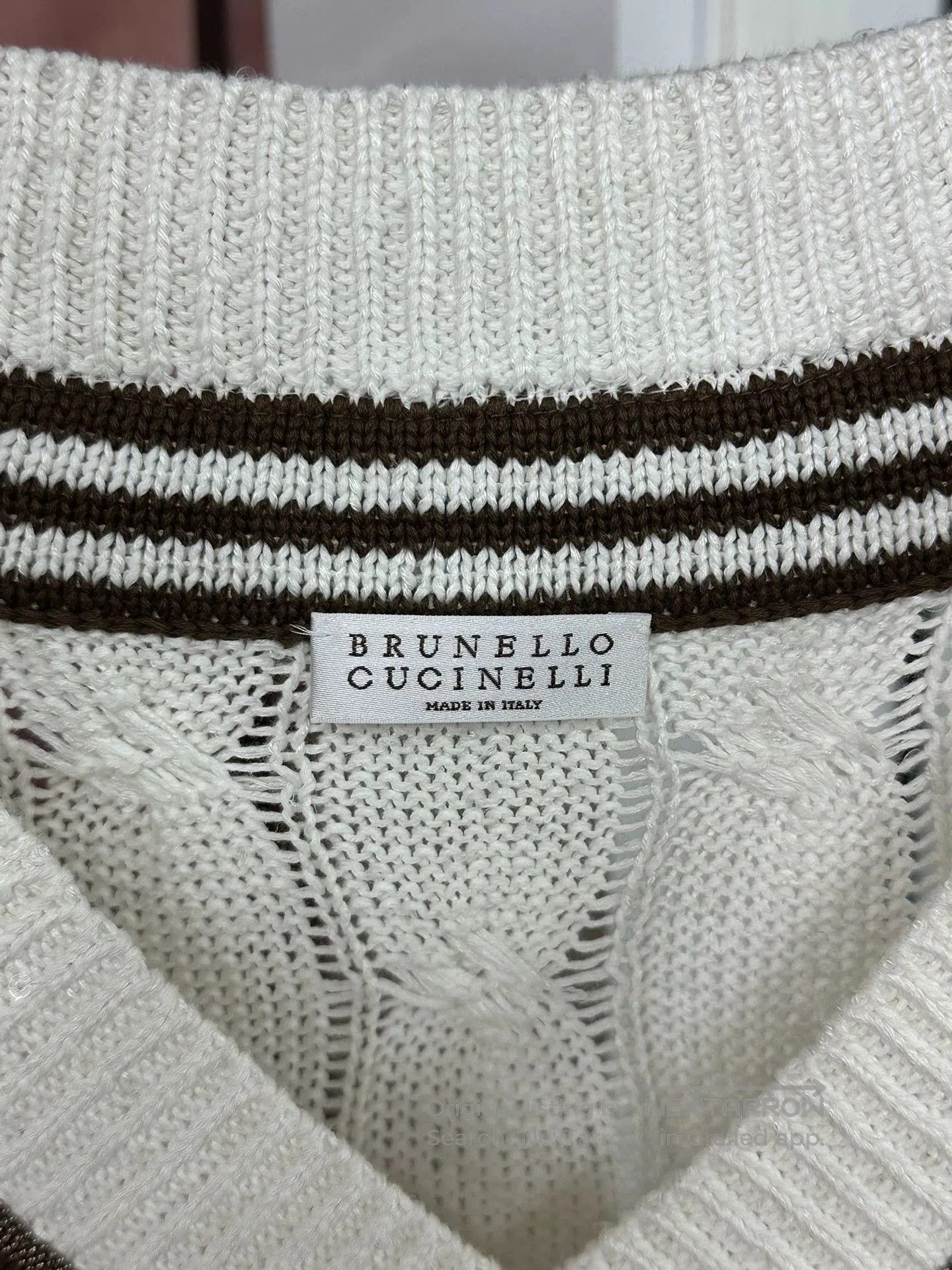 Brunello Cucinelli Brunello Cucinelli White Sequin V-Neck Sweater. Size US L / EU 52-54 / 3 - 3 Thumbnail