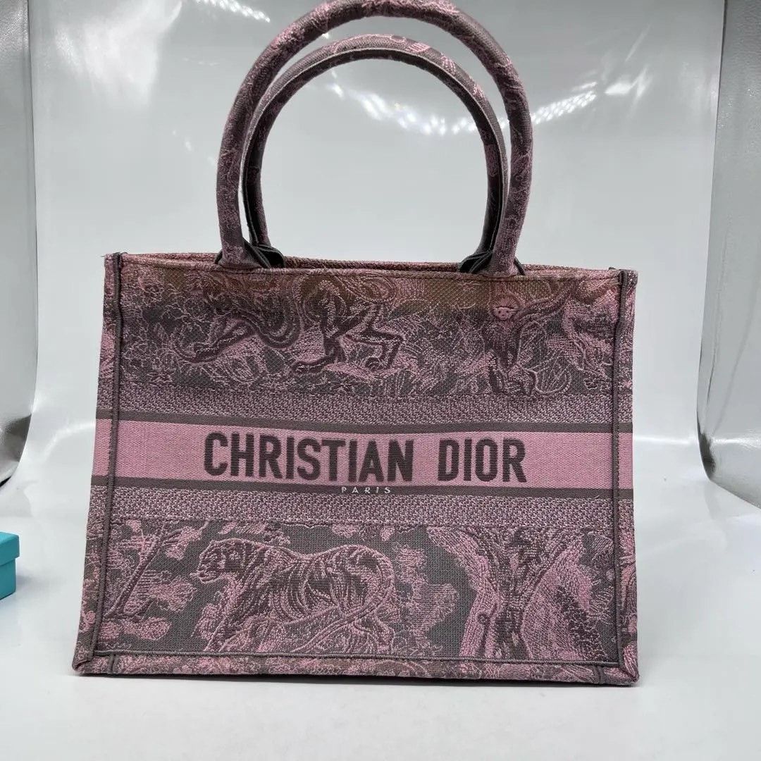 Dior Pre-loved Bag Very good condition Size ONE SIZE - 1 Thumbnail