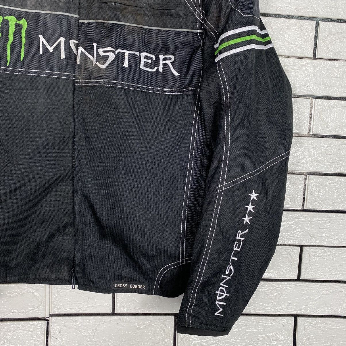 Japanese Brand Vintage Biker Jacket Cross Border Monster Energy Big Logo Size US L / EU 52-54 / 3 - 6 Thumbnail