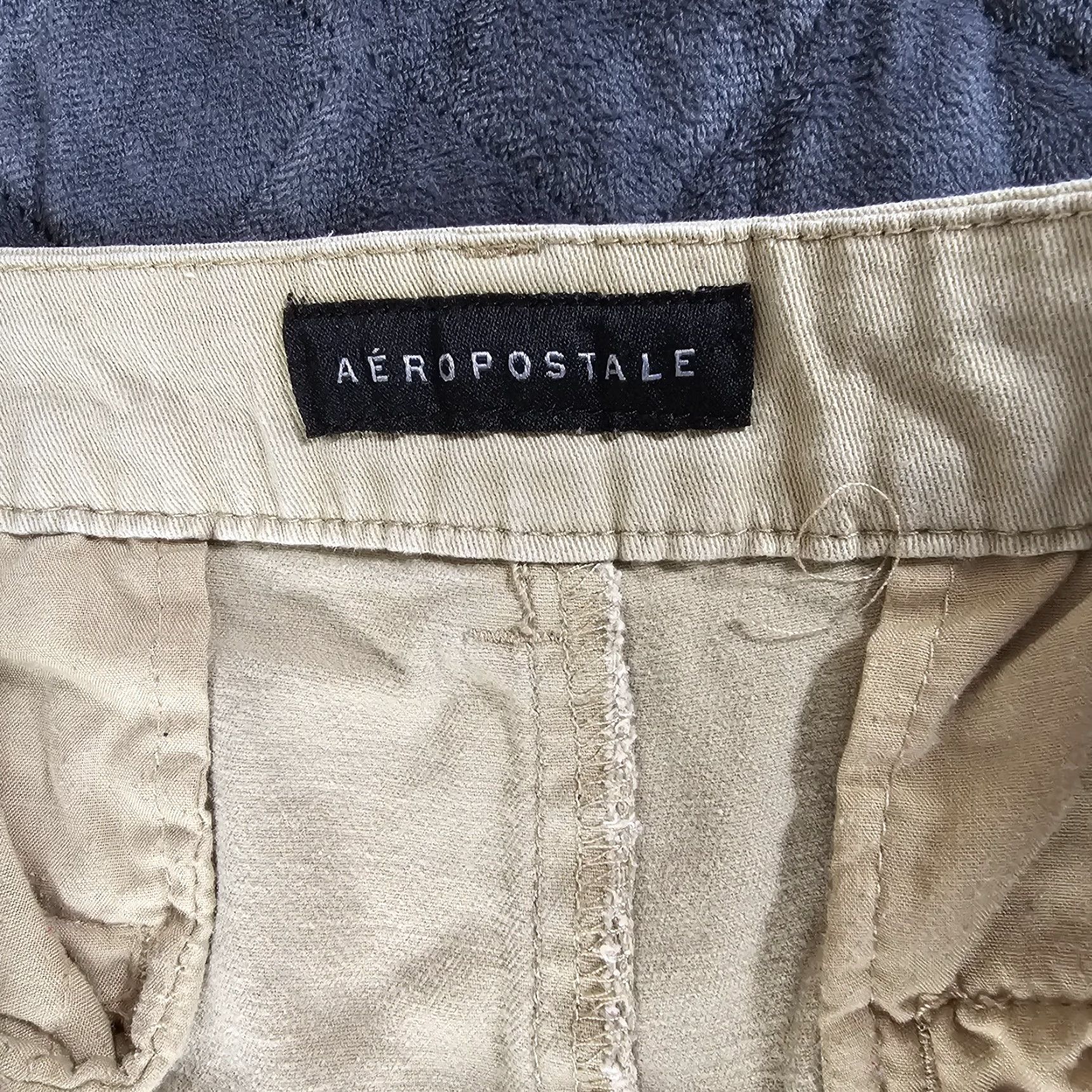 Aeropostale AEROPOSTALE Bermuda Shorts Women 10 Flat-Front Beige Khaki Brown Bermuda Style Regular Size 10 Womens Size 32" / US 10 / IT 46 - 2 Thumbnail
