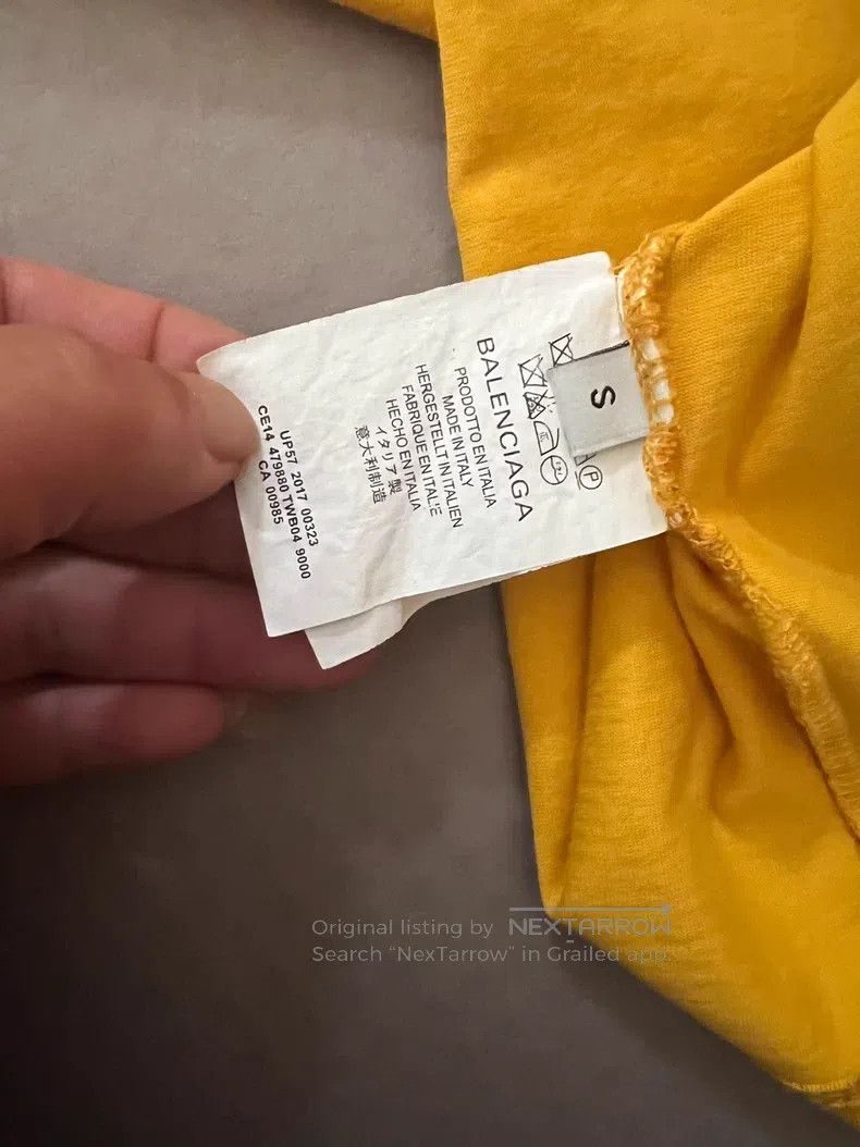 Balenciaga Balenciaga Short Sleeve Size US S / EU 44-46 / 1 - 4 Thumbnail