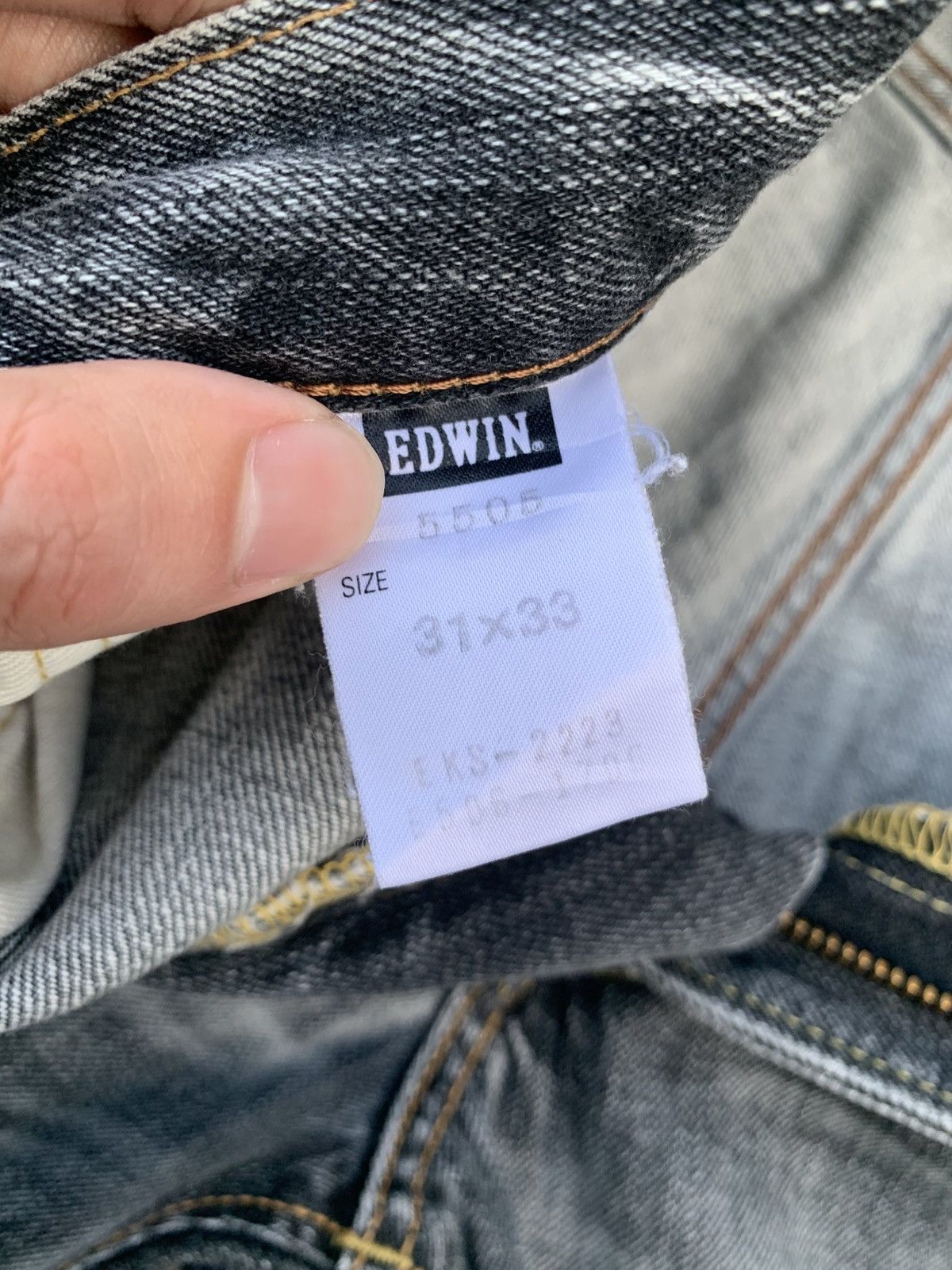 Edwin VINTAGE EDWIN 505zx SELVEDGE FADED & RUSTY DISTRESSED DENIM Size US 30 / EU 46 - 14 Thumbnail