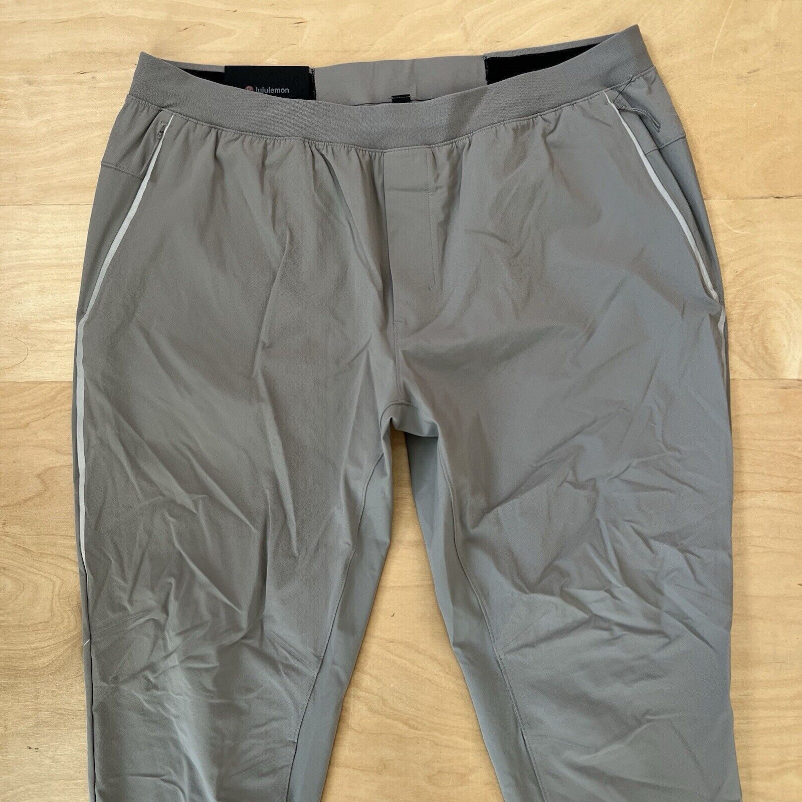 Lululemon Lululemon Surge Hybrid Pants 2XL Gray Jogger Yoga Workout Size US 34 / EU 50 - 3 Thumbnail