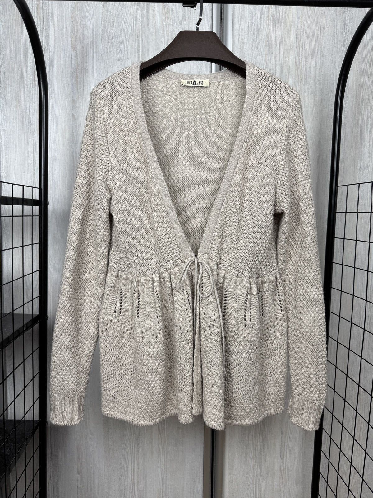 Other Jayko Jayko beige v neck flared knitted cardigan made France Size L / US 10 / IT 46 - 1 Thumbnail