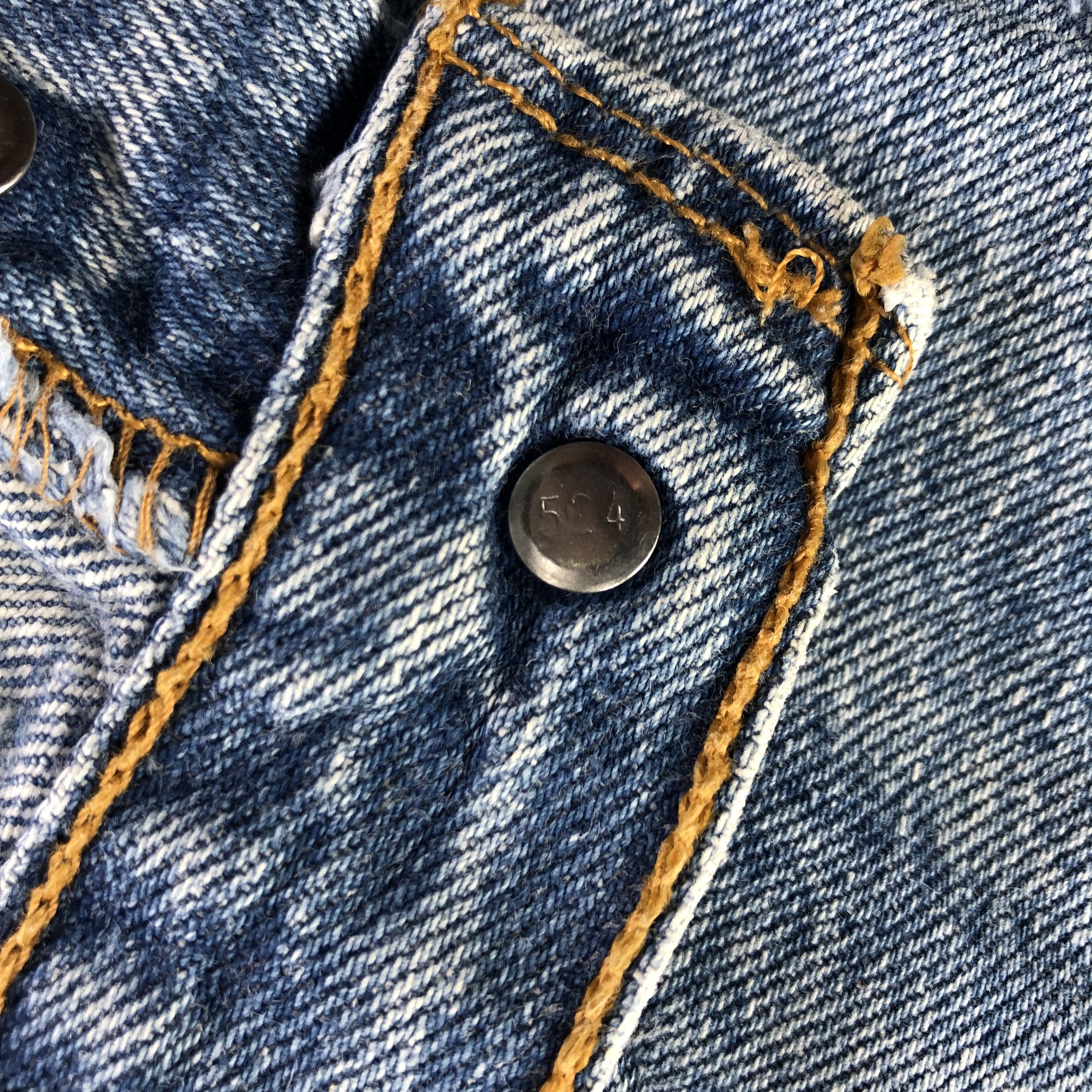 Levi's 90s Vintage Blue Wash Levis 501 Jeans-J3808 Size US 34 / EU 50 - 9 Thumbnail
