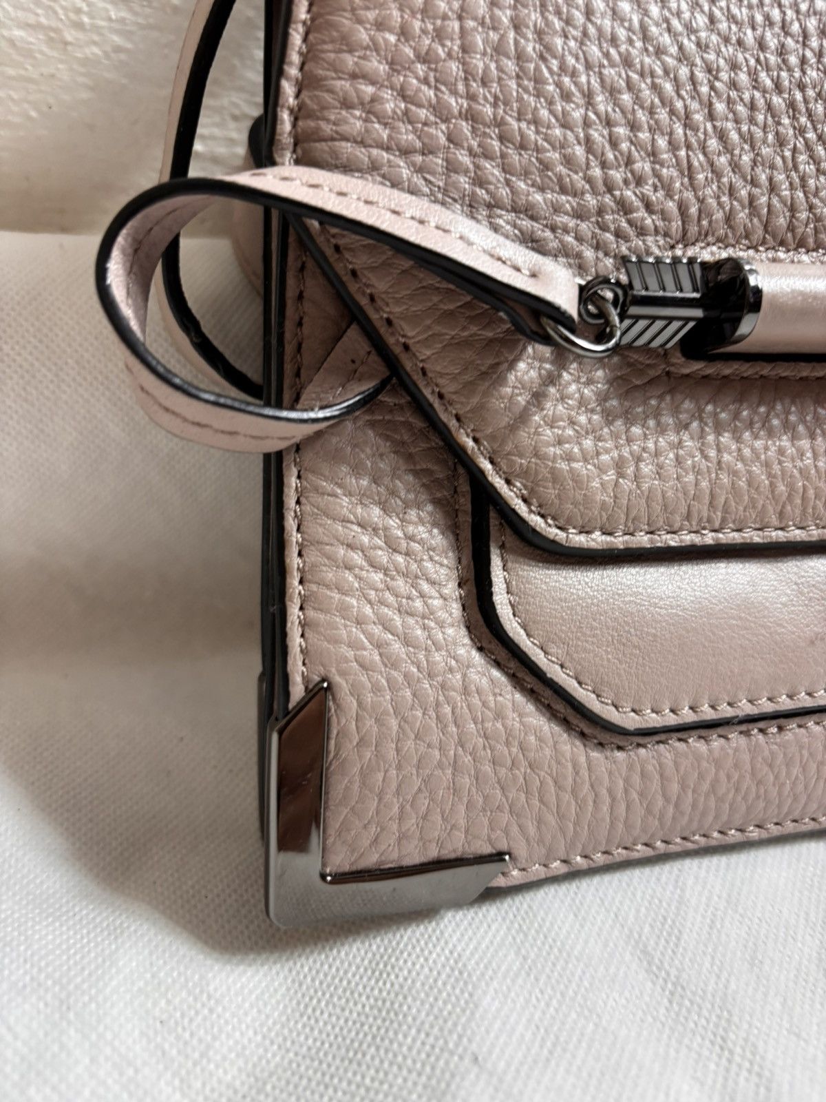Mackage Mackage Rubie Leather Arrow Bag Size ONE SIZE - 6 Thumbnail