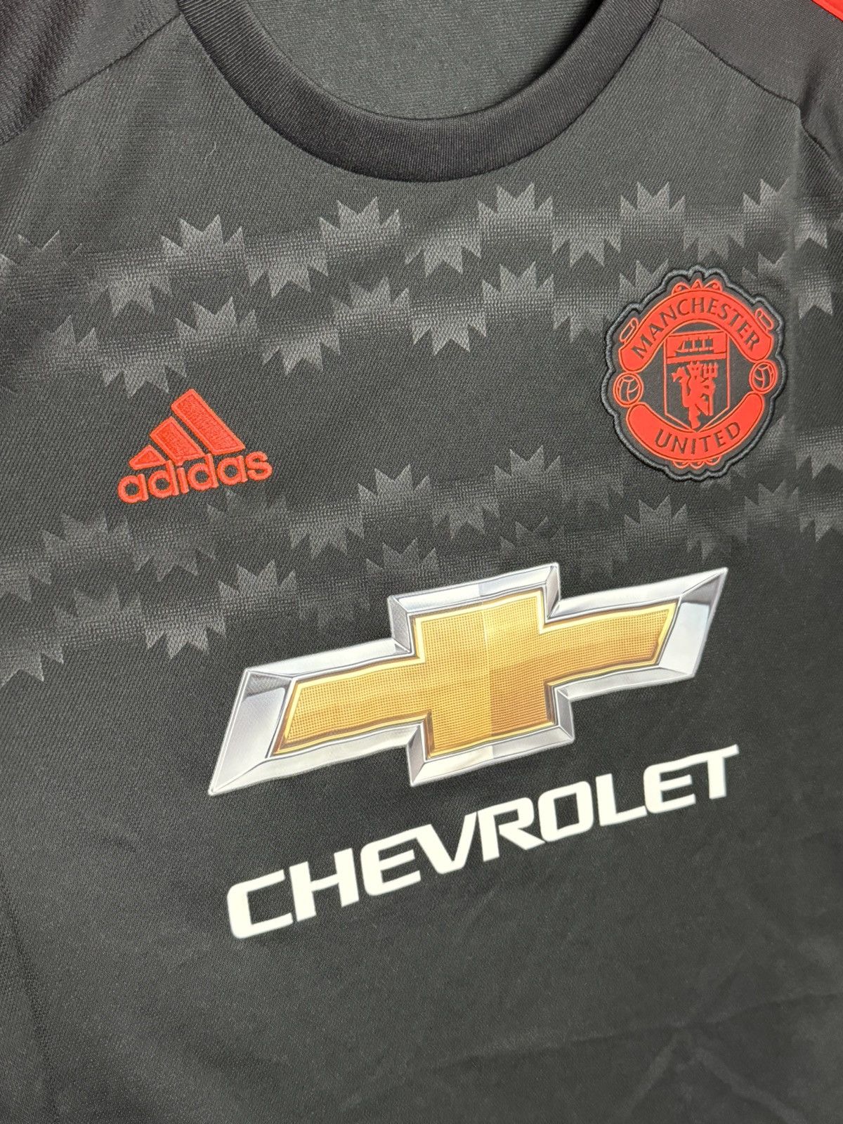 Adidas Manchester United 15/16 Third Football Jersey T-Shirt Size US M / EU 48-50 / 2 - 3 Thumbnail
