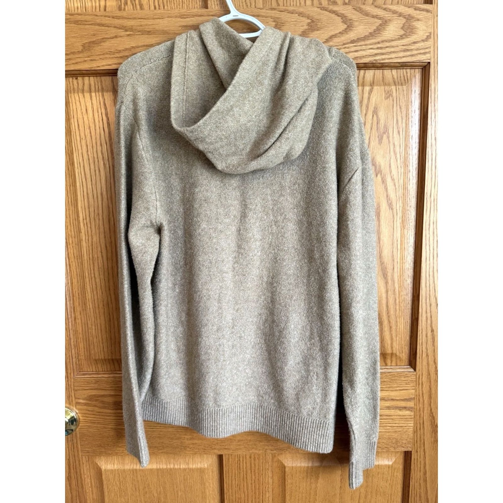 Abercrombie & Fitch VINTAGE Abercrombie & Fitch Pullover Sweater Men’s L Hood Beige 90s Y2K Preppy Size US L / EU 52-54 / 3 - 2 Thumbnail