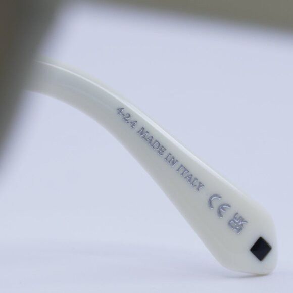 Off-White 🕶️New Off-White OERI137 AURORA 0164 White Sunglasses Size ONE SIZE - 9 Thumbnail