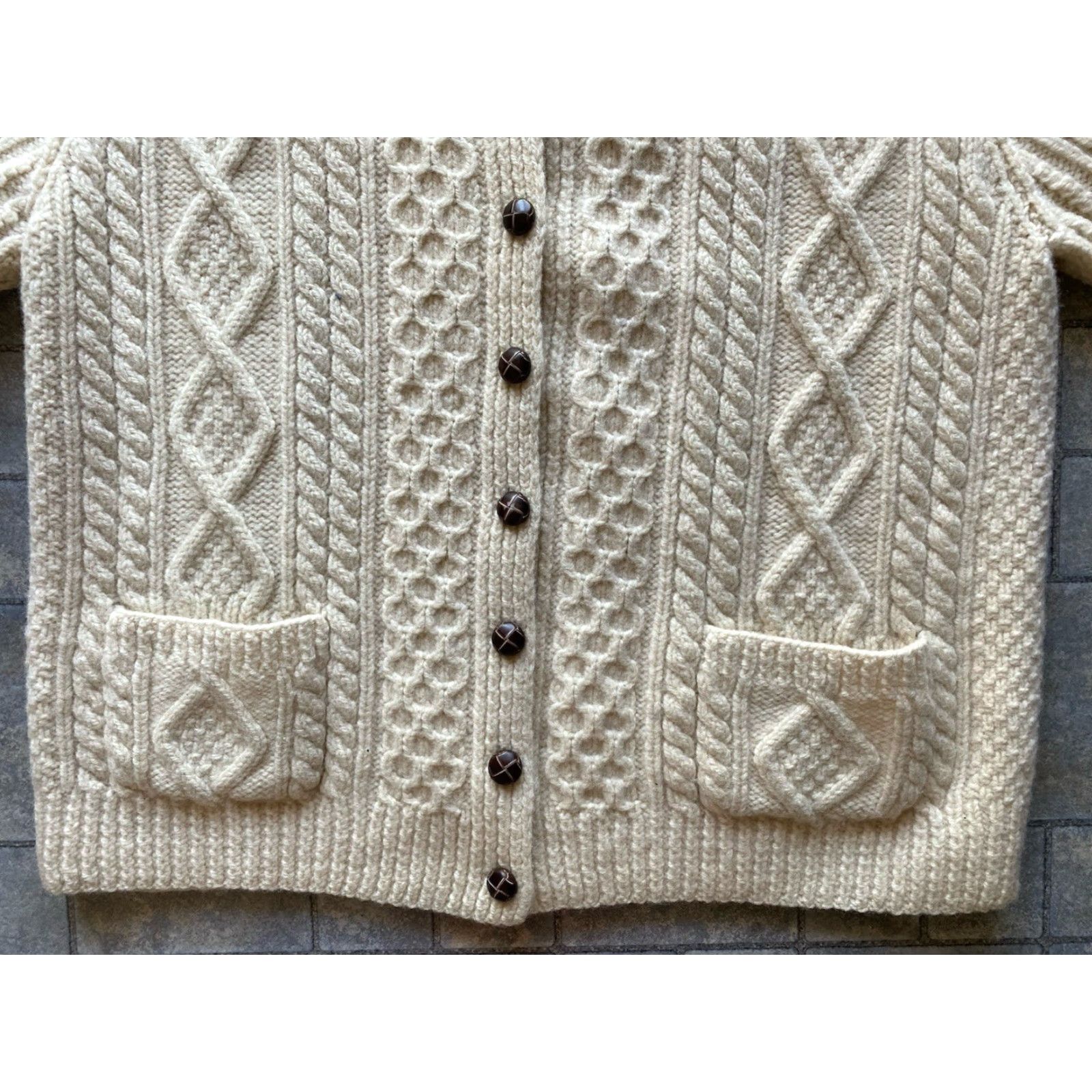 Vintage Magee Donegal Collection Aran Handknit Wool Cardigan Women’s XL Flaws Wool See Photos Cardigan Women’s XL Flaws Size XL / US 12-14 / IT 48-50 - 5 Thumbnail