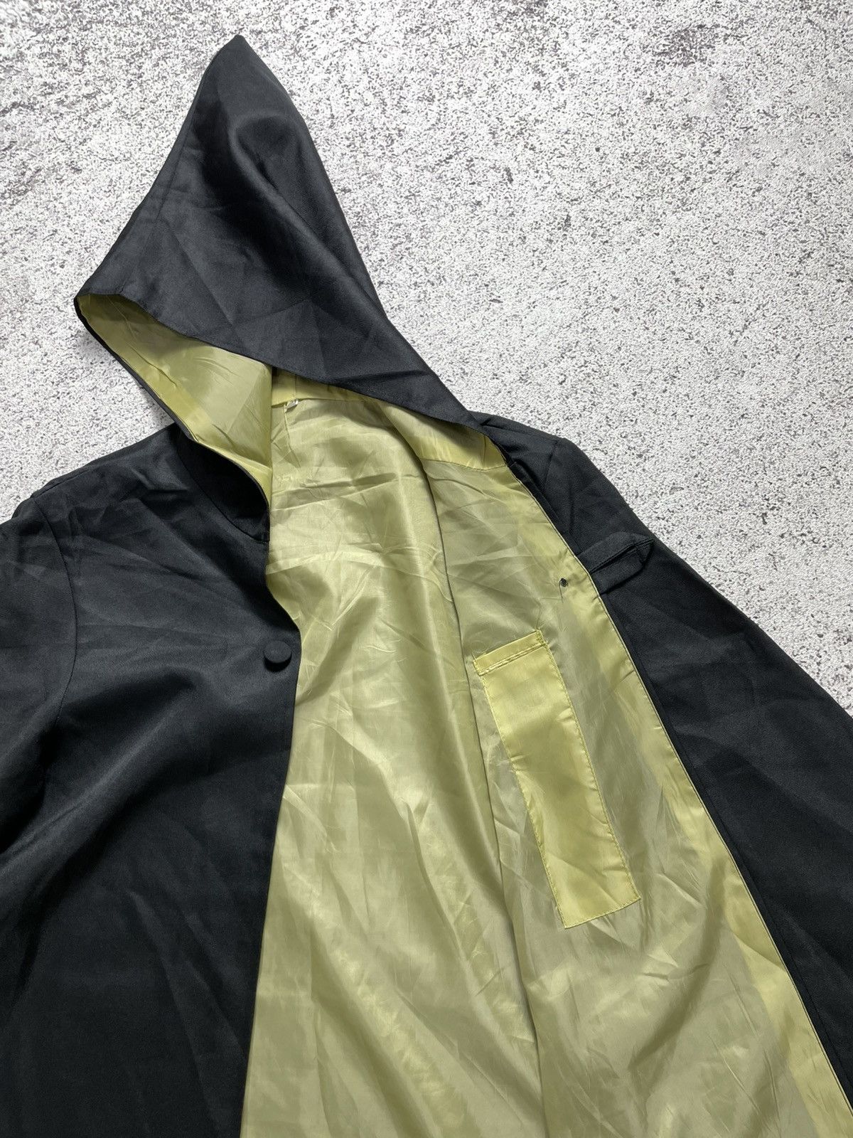 Anime Harry Potter Hufflepuff Gothic Cloak Cosplay Jacket vkei Size US M / EU 48-50 / 2 - 5 Thumbnail