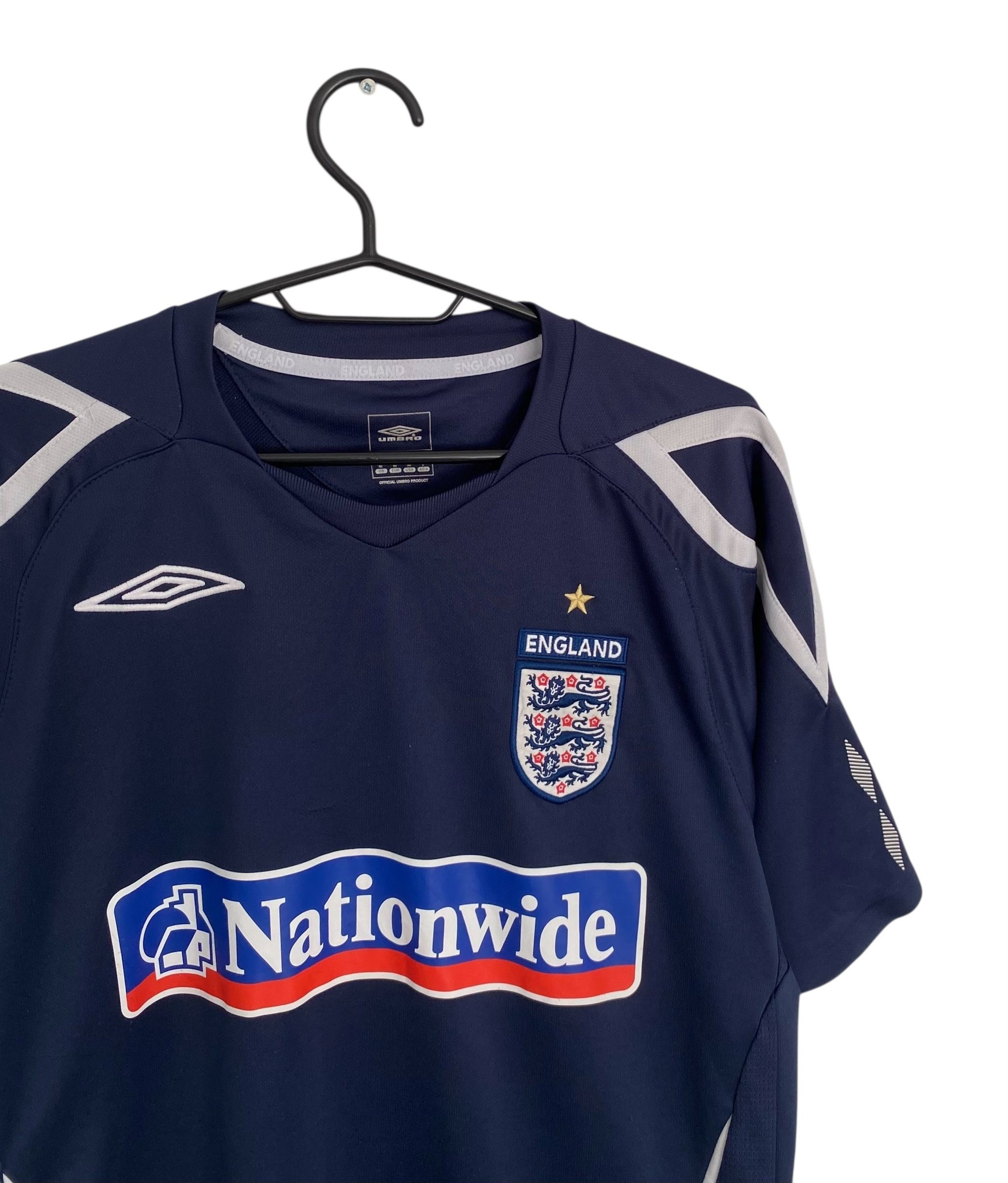 Umbro × Vintage 2004 England training jersey Size US M / EU 48-50 / 2 - 2 Thumbnail
