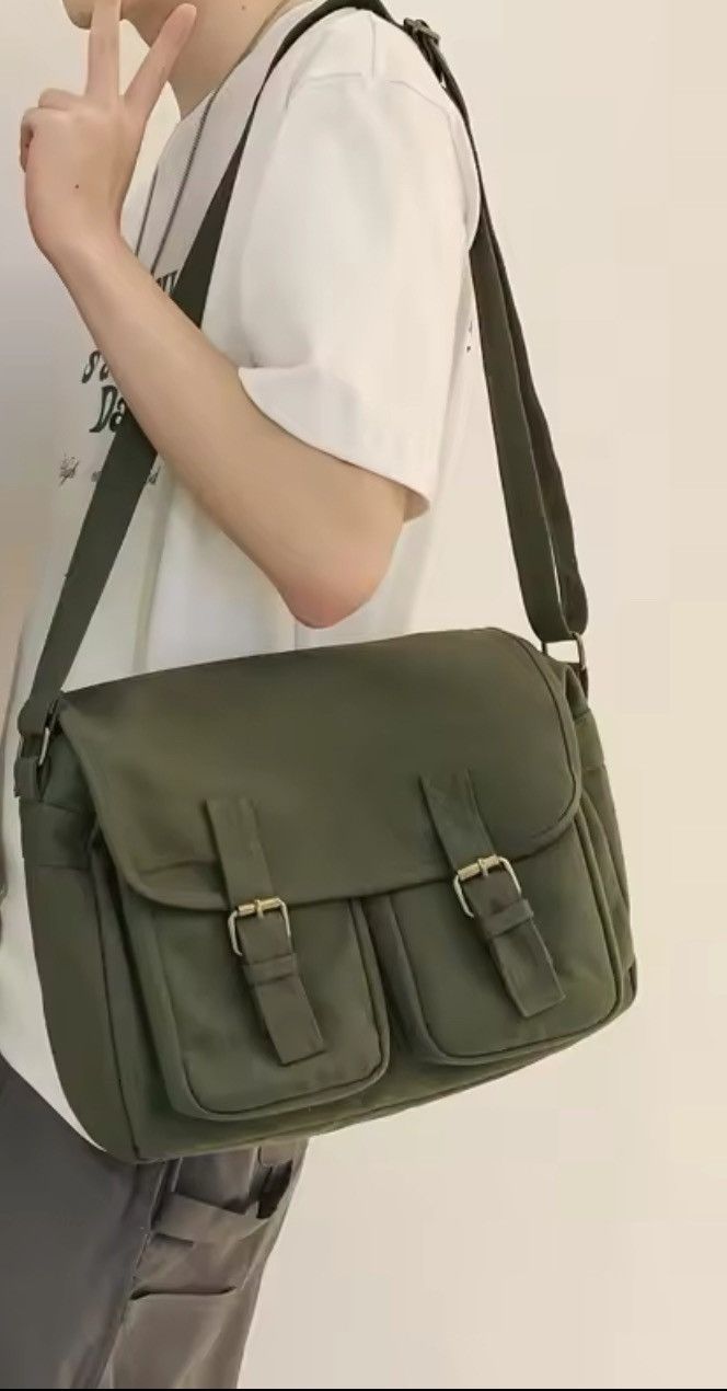 Casual Canvas Shoulder Bag in Green, Men's
