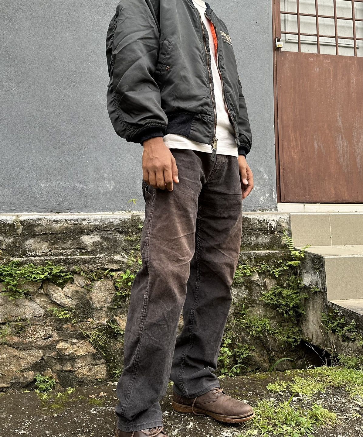 Levi's 👹Vintage Sun Faded Levi’s Carpenter Baggy Jeans Size US 34 / EU 50 - 6 Thumbnail