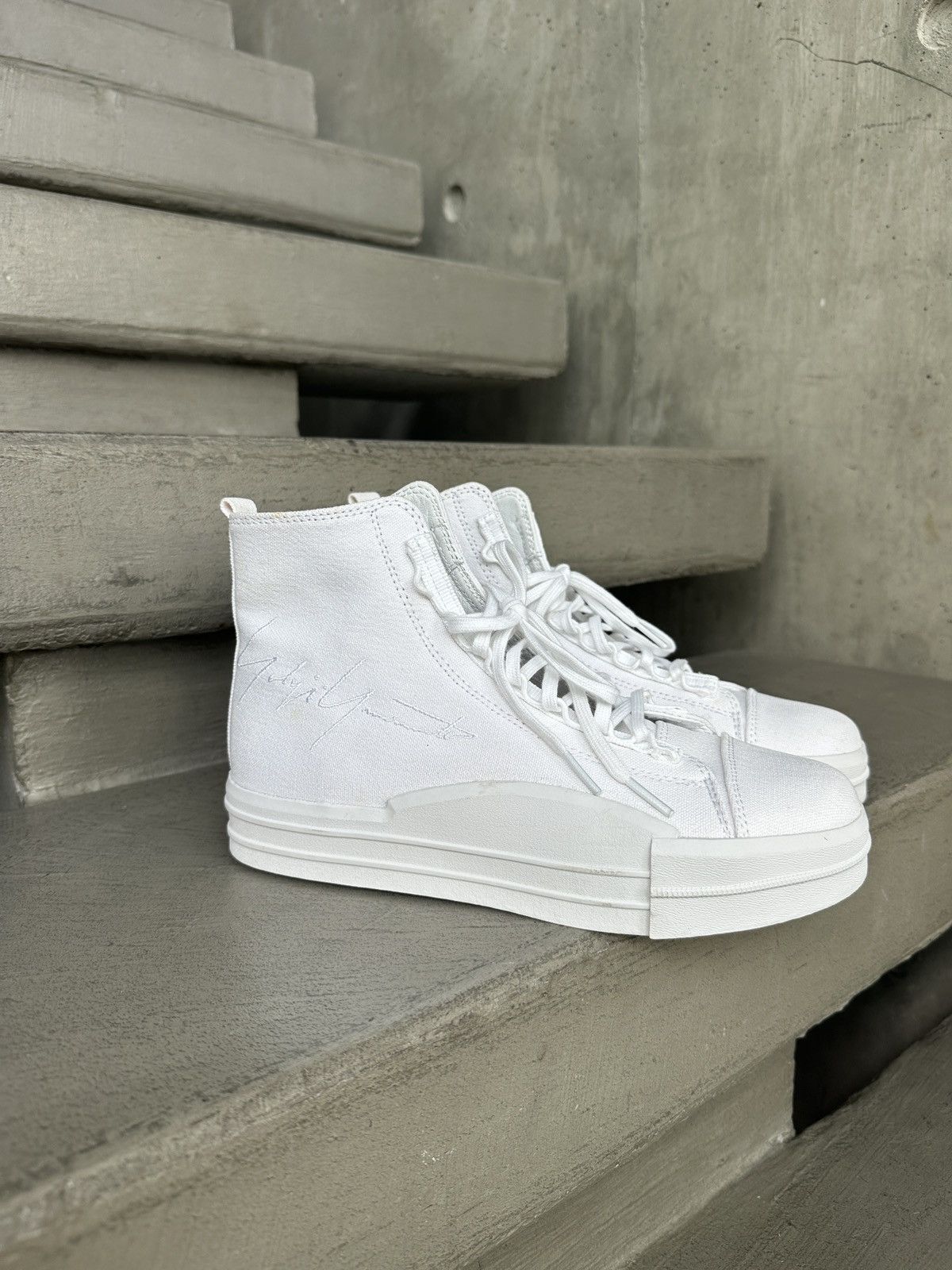 Adidas × Y-3 × Yohji Yamamoto Yuben Mid Core white (9) Size US 9.5 / IT 39.5 - 2 Thumbnail