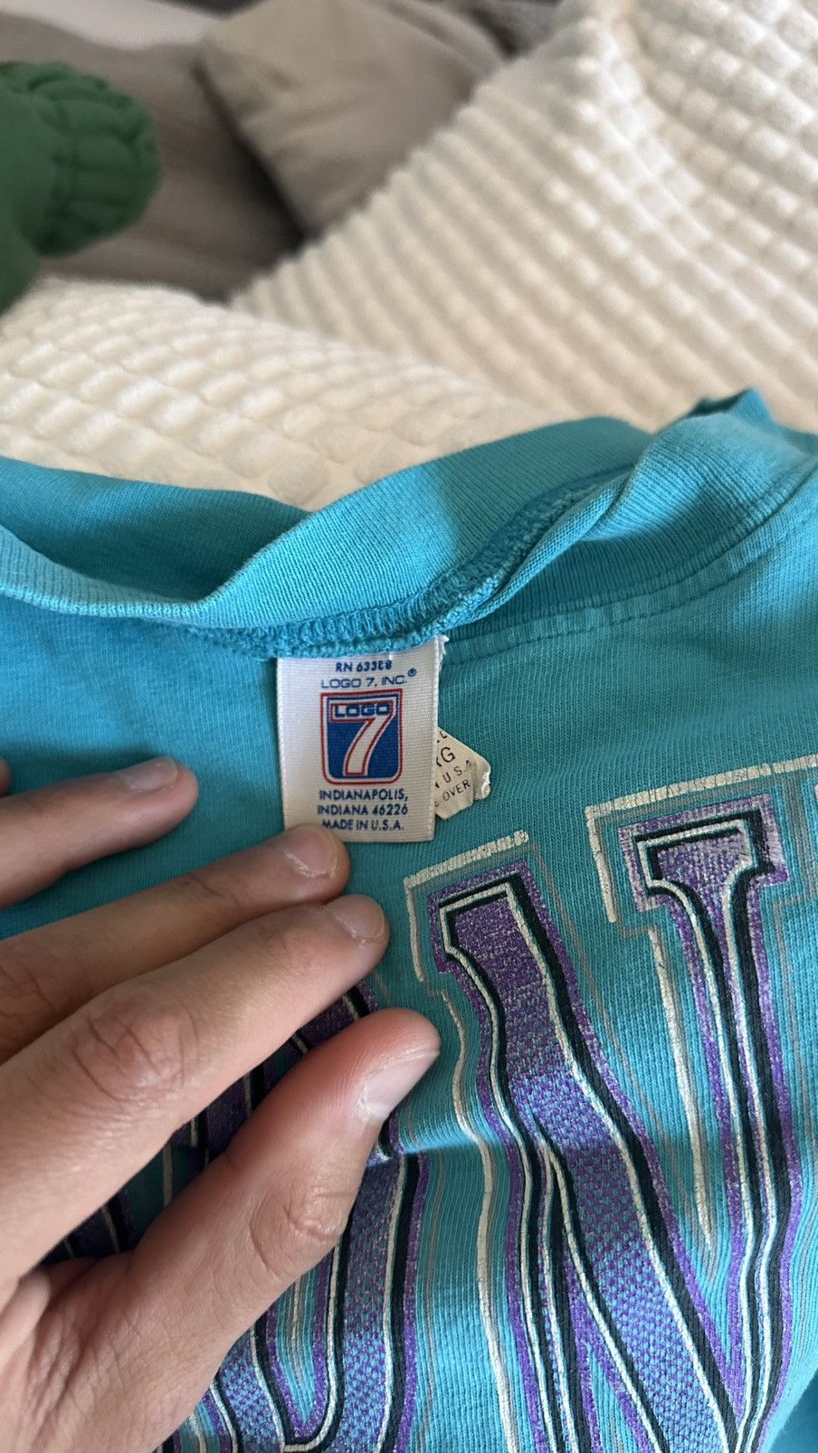 Vintage Charolette Hornets Vintage Tee Size US XL / EU 56 / 4 - 3 Thumbnail