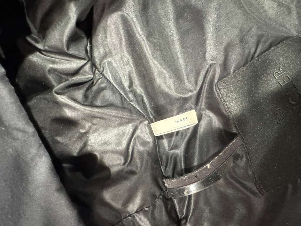 Moncler Moncler provins giubbotto down jacket Size US L / EU 52-54 / 3 - 8 Thumbnail