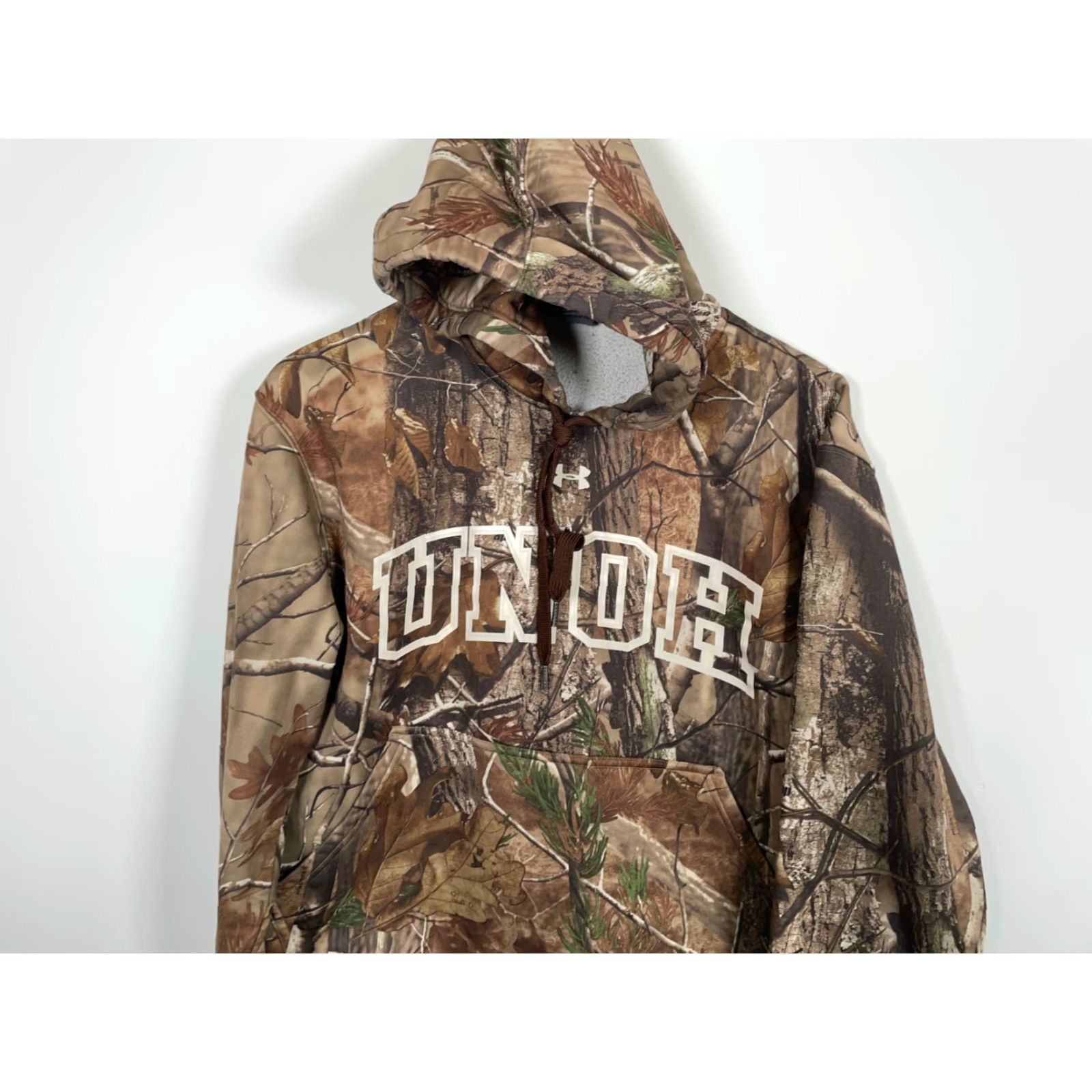 Under Armour Under Armour Camo Hoodie Small Green RealTree Camouflage Sweatshirt Adult Mens Long Sleeve Pullover Hooded Crew Neck Drawstring Polyester 100% Green Size US S / EU 44-46 / 1 - 4 Thumbnail