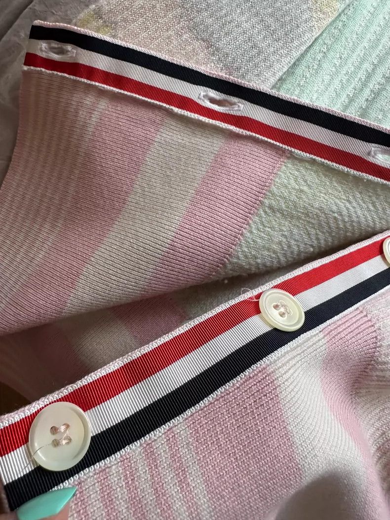 Thom Browne Thom browne Size 0 Macaron-colored cashmere jacket 2504-Ne Size XS / US 0-2 / IT 36-38 - 5 Thumbnail