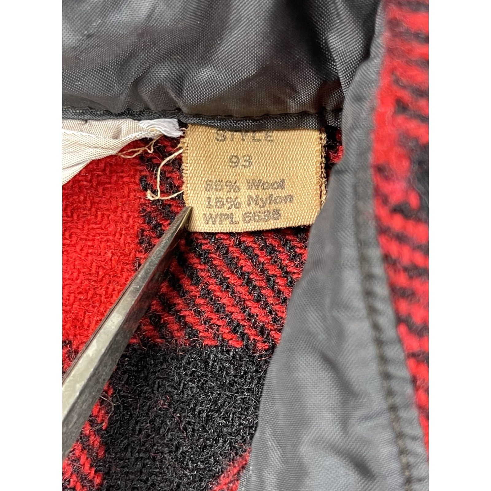 Vintage VINTAGE Woolrich Wool Jacket Shirt Red Buffalo Plaid Sz S Mens Checker Lumberjack Size US S / EU 44-46 / 1 - 4 Thumbnail