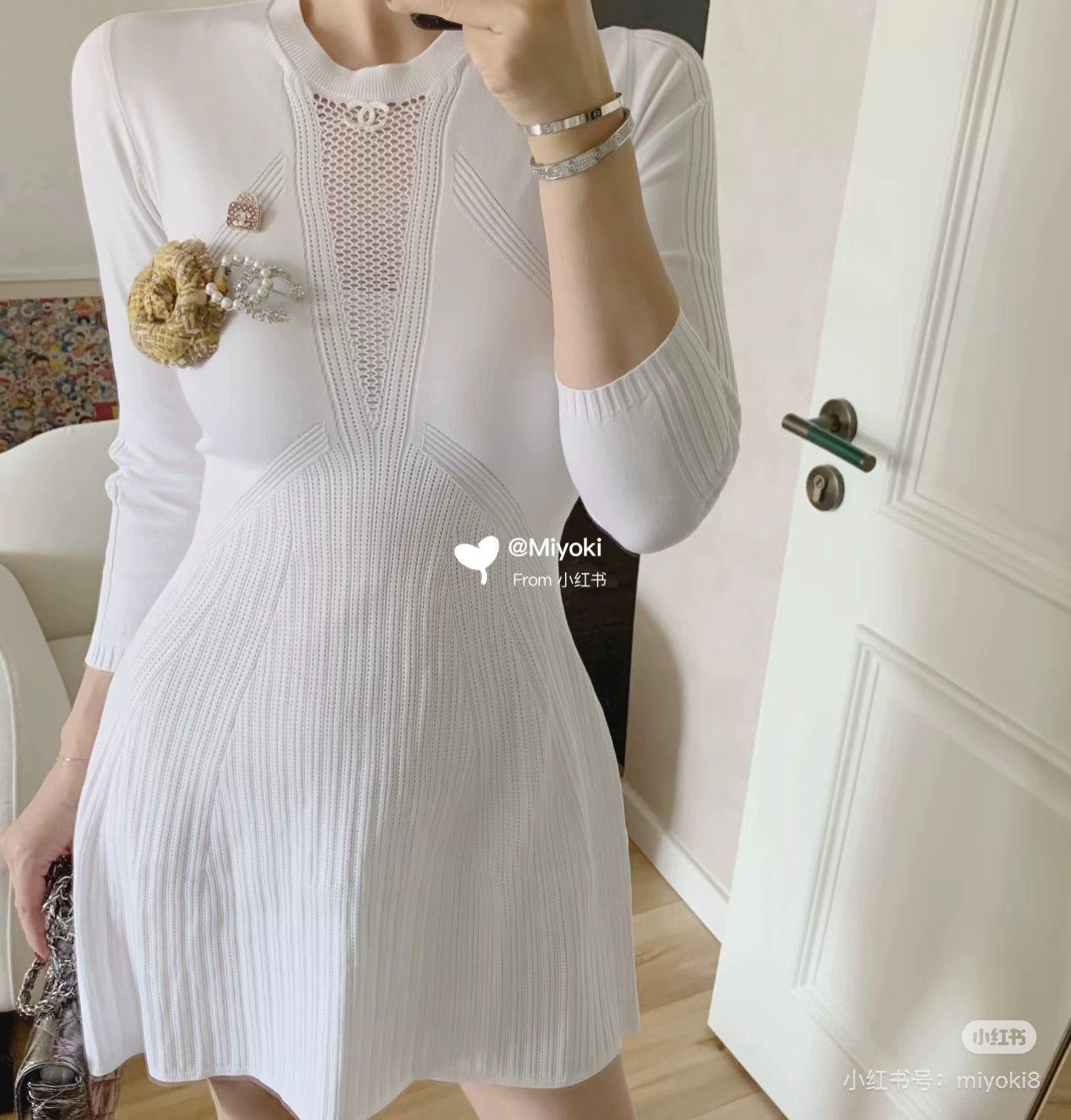 Chanel Chanel 24B White Cutout CC Knit Dress 34 Size XS / US 0-2 / IT 36-38 - 2 Thumbnail