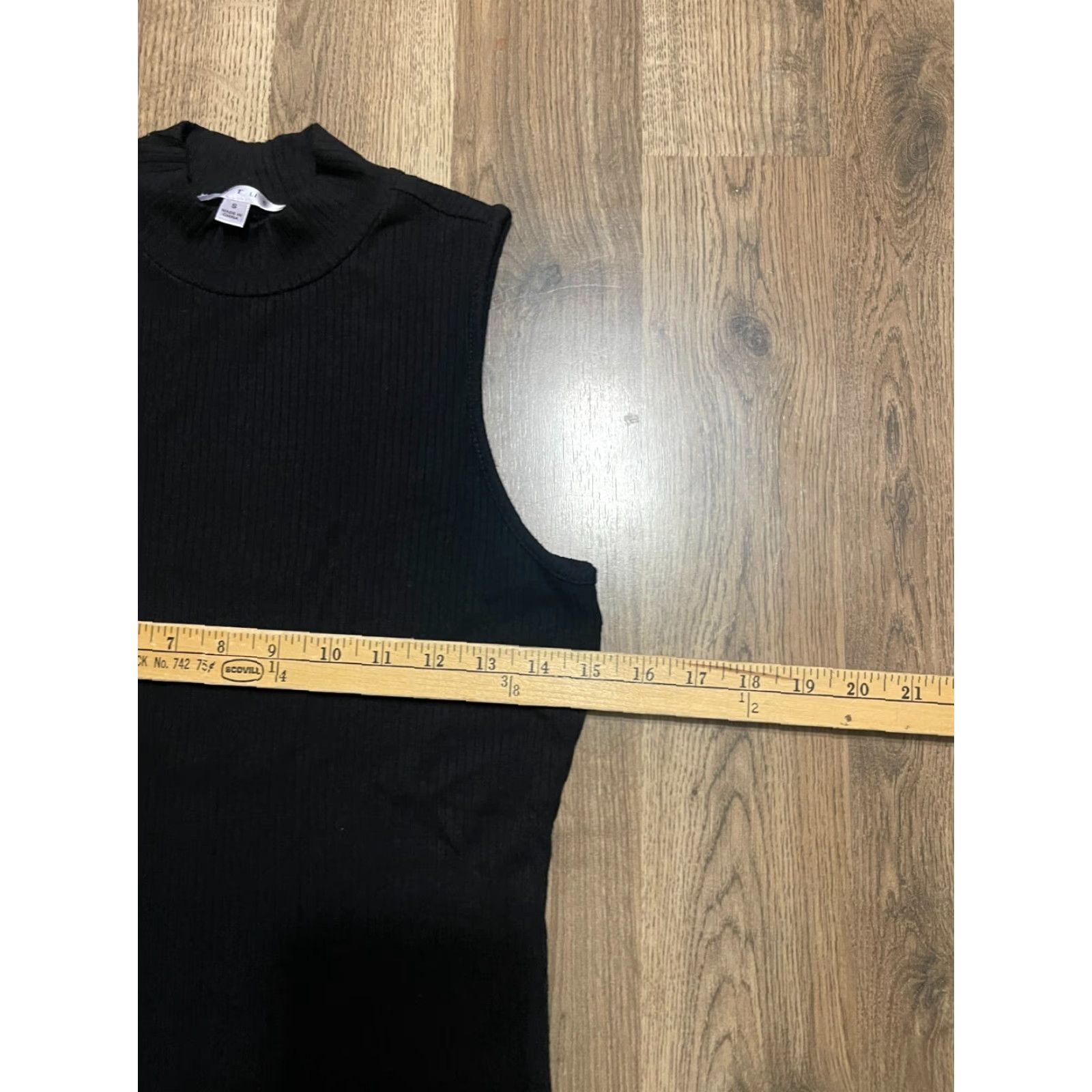 Vintage Cyrus Shirt, Women's Size Small, Black, Sleeveless, Turtleneck, Tank, Regular, Casual, Fall/Spring/Summer, Womens Size S / US 4 / IT 40 - 6 Thumbnail