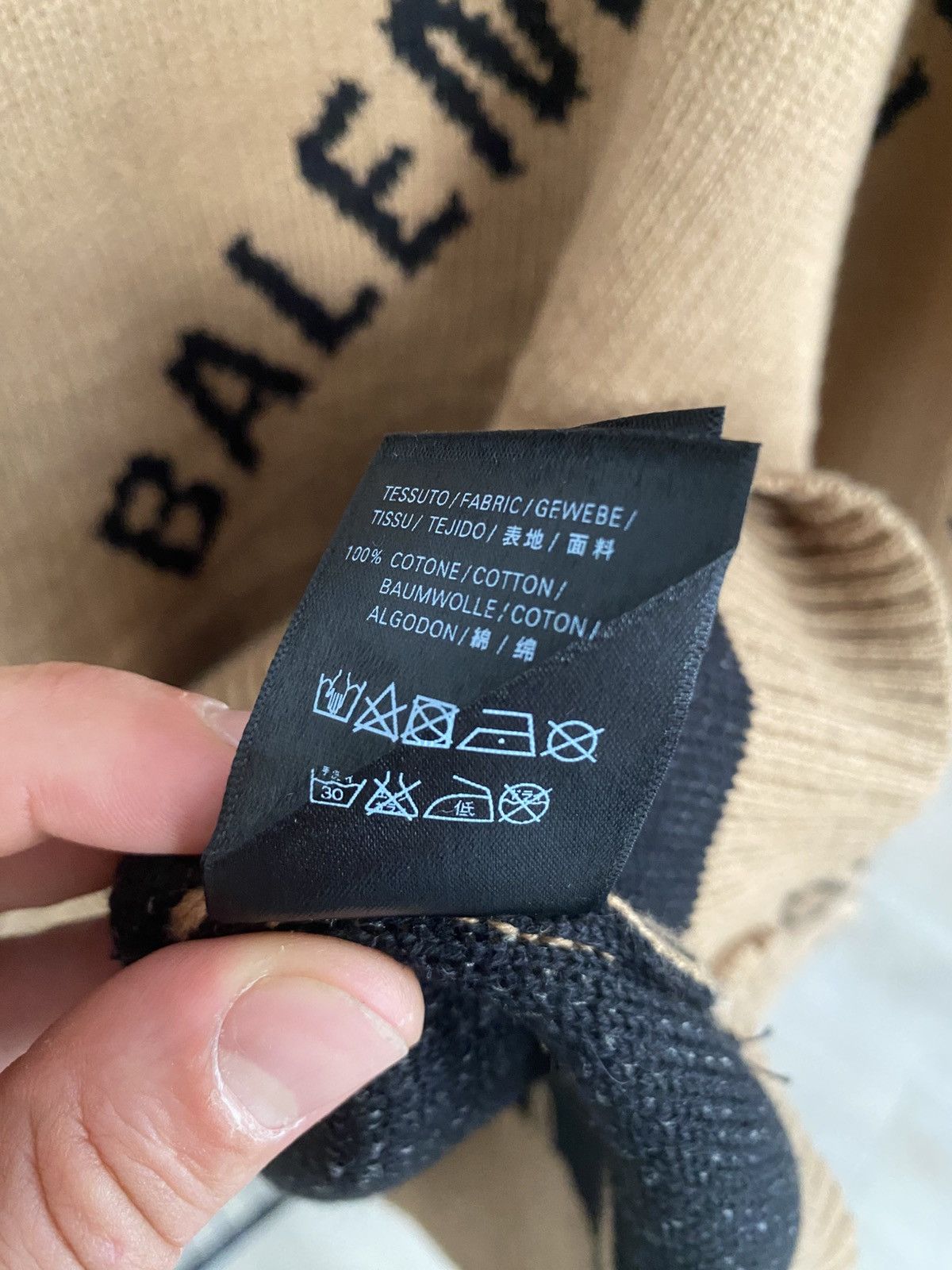Balenciaga Balenciaga sweater Size US S / EU 44-46 / 1 - 6 Thumbnail