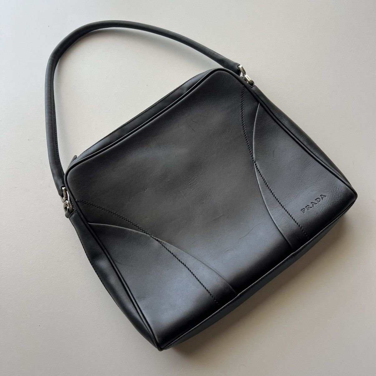 Prada Authentic Vintage PRADA Vitello Leather Shoulder Bag – Black Size ONE SIZE - 24 Thumbnail