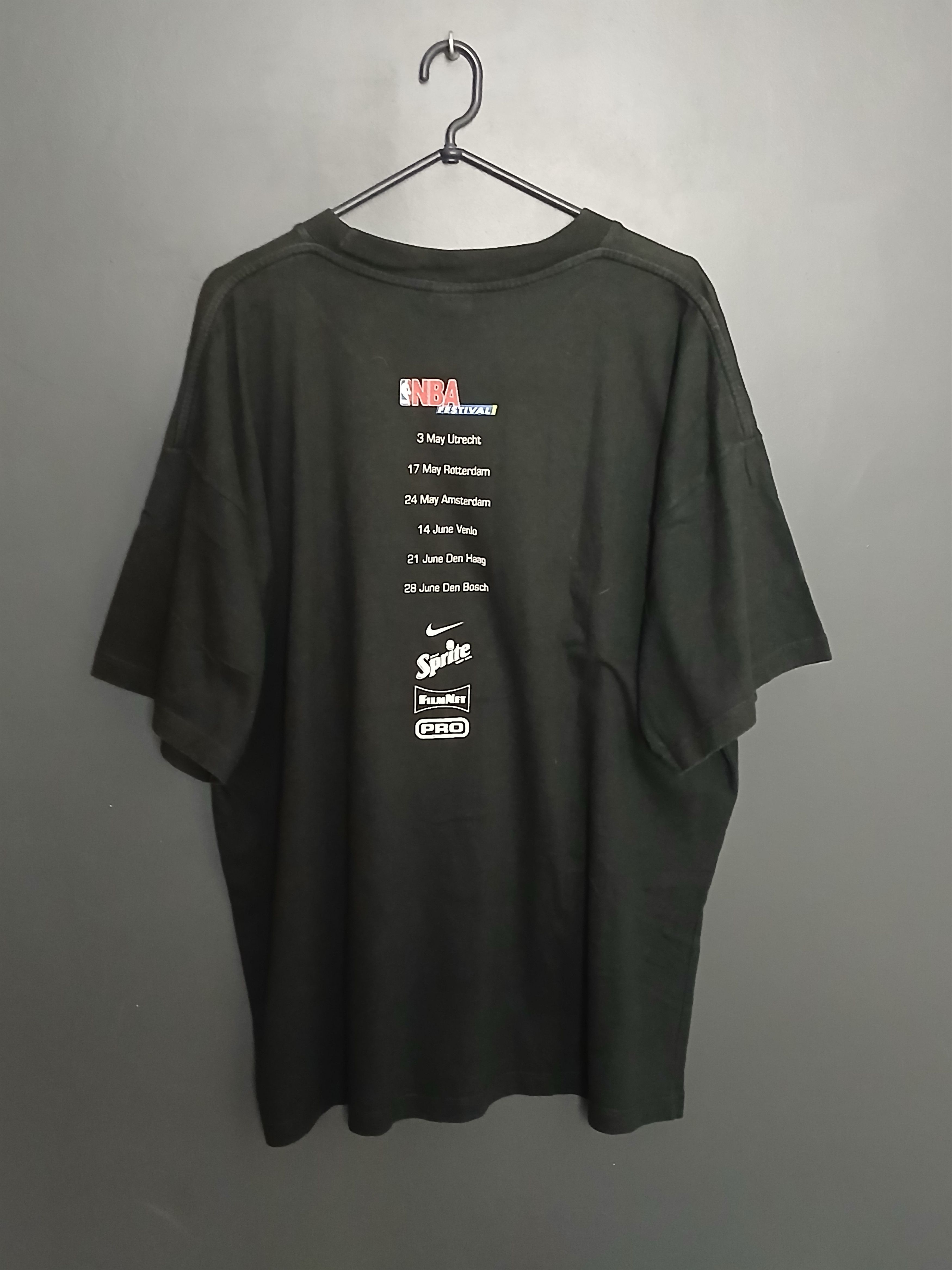 Nike Vintage Nike NBA Festival Basketball T-Shirt Size US XXL / EU 58 / 5 - 2 Thumbnail