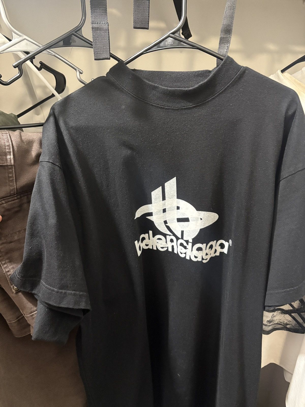 Balenciaga Balenciaga Logo Oversized T Shirt Size US M / EU 48-50 / 2 - 1 Thumbnail