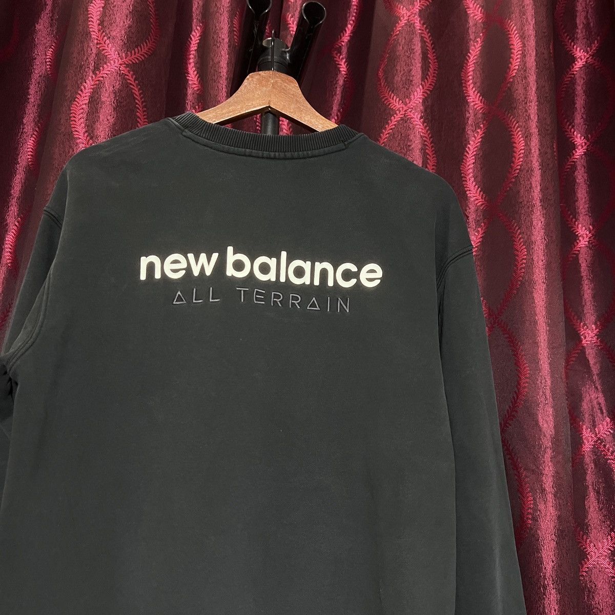New Balance NEW BALANCE ALL TERRAIN SWEATSHIRT Size US L / EU 52-54 / 3 - 2 Thumbnail