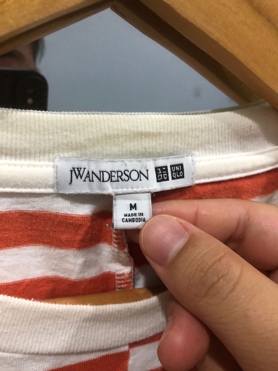 JW Anderson × Uniqlo JW Anderson Split Stripe Uniqlo Tee Size US M / EU 48-50 / 2 - 7 Thumbnail