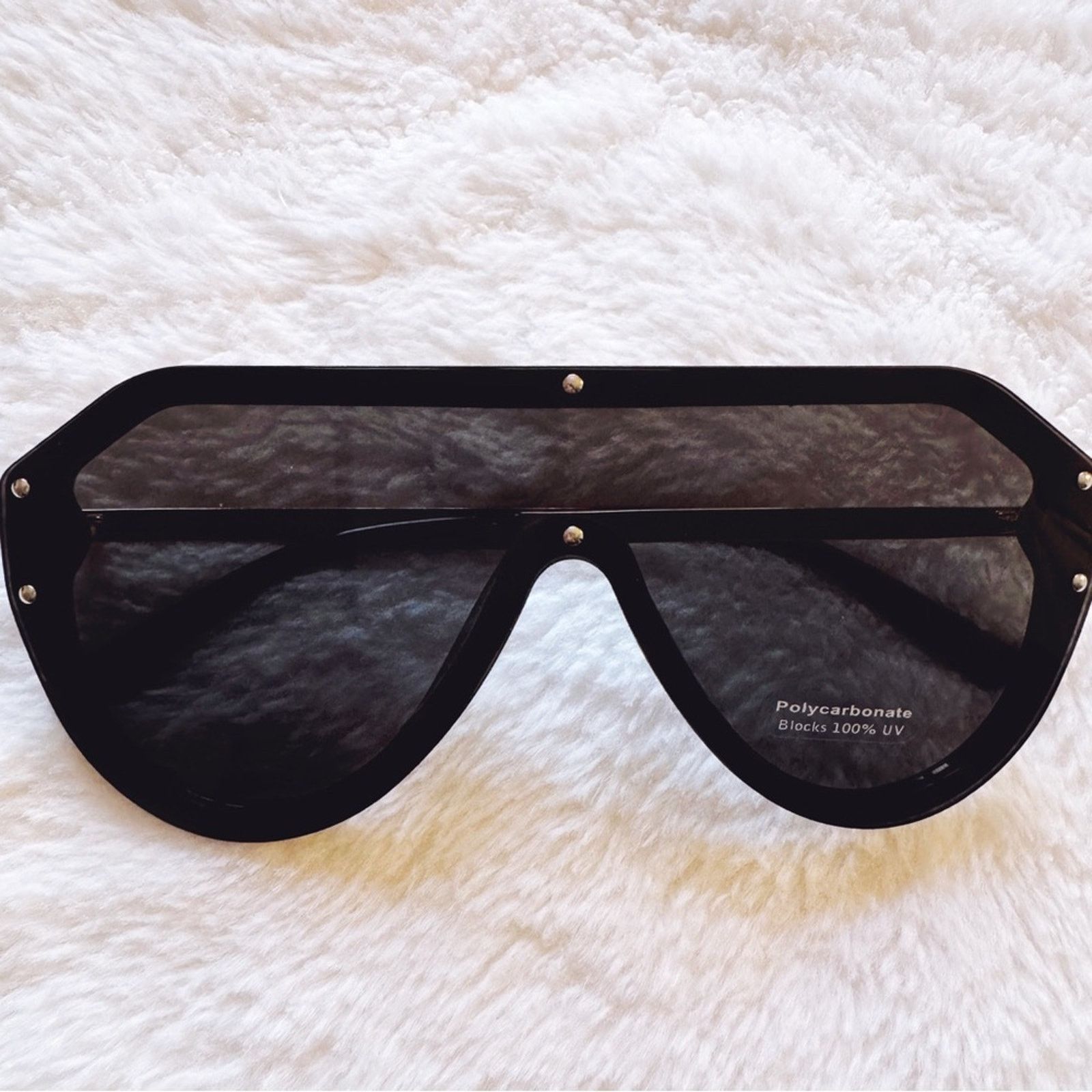 Other Clarissa Black Oversized Sunglasses Size ONE SIZE - 2 Thumbnail