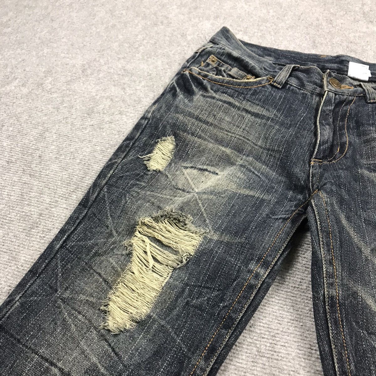 Japanese Brand FLARE🔥RIPPED DISTRESSED JAPANESE STYLE DENIM PANTS 154 Size US 28 / EU 44 - 6 Thumbnail
