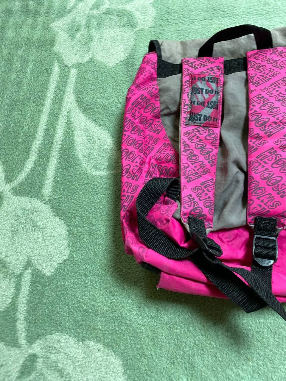 Nike Backpacks big logo Vintage Nike pink print streetwear Y2K Size ONE SIZE - 16 Thumbnail