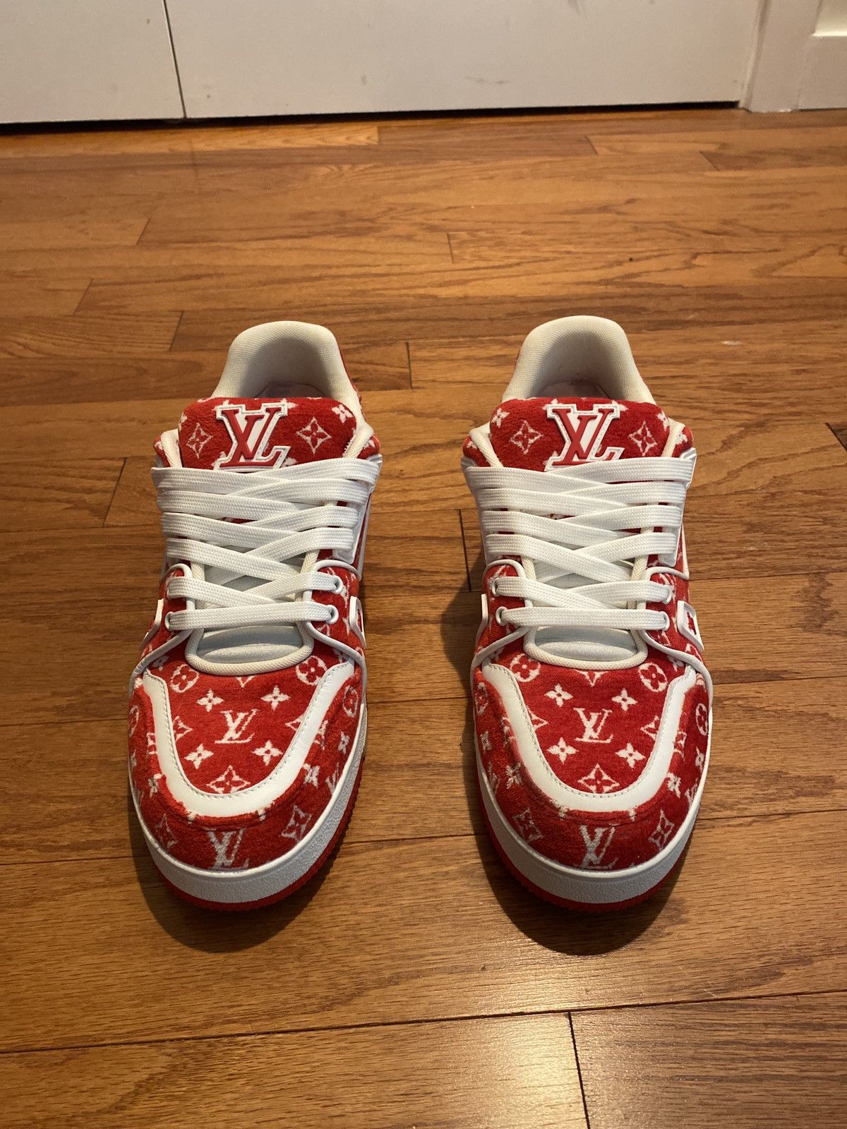 Louis Vuitton Louis Vuitton Trainer Red Monogram Size US 11.5 / EU 44-45 - 3 Thumbnail