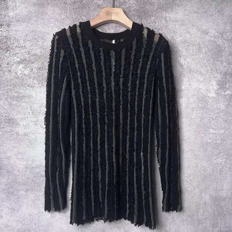 Louis Vuitton Louis Vuitton Sweater Size S Size S / US 4 / IT 40 - 1 Thumbnail