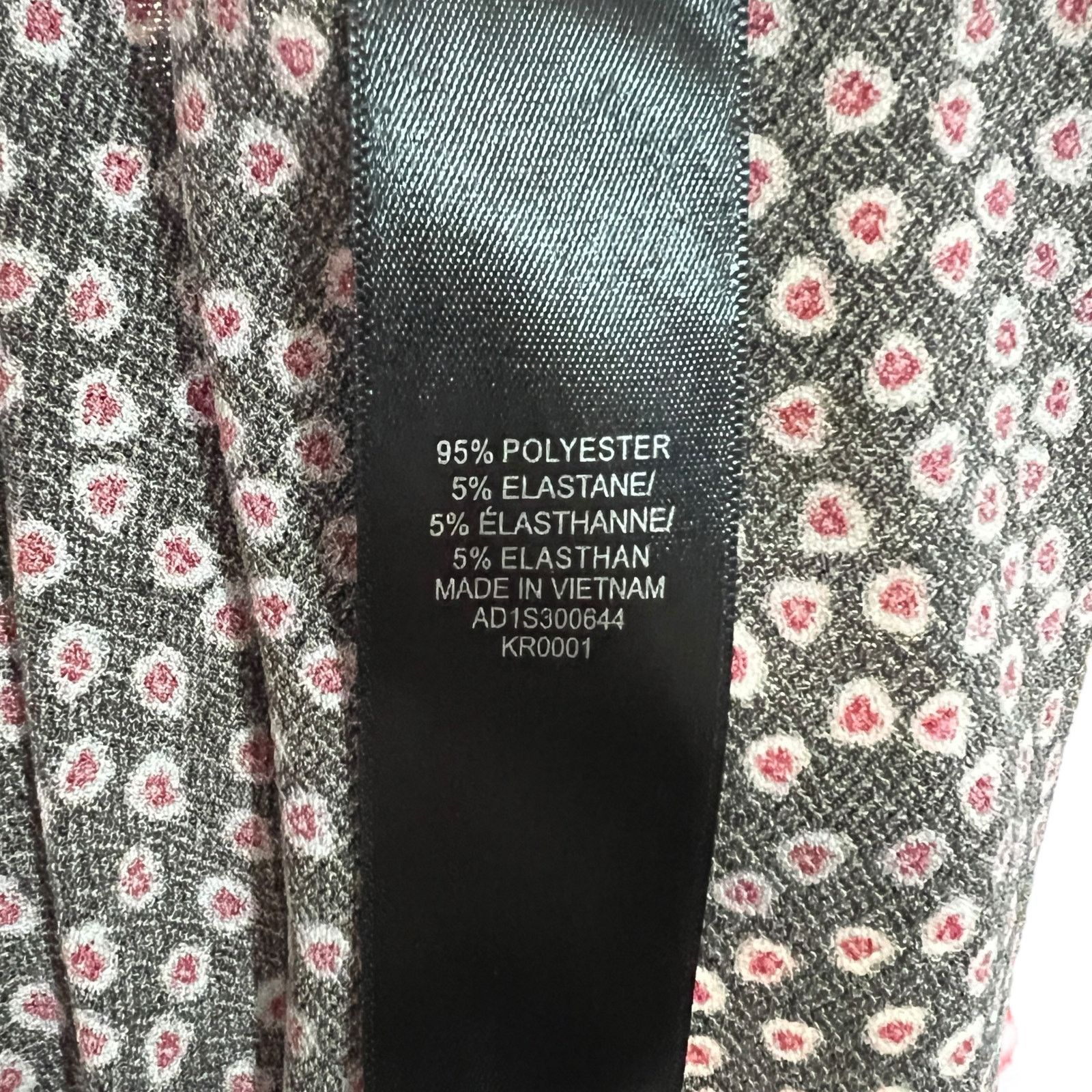 Adrianna Papell Moss Crepe Ruffle Neck 3/4 Sleeve Heart Patterned Top Size XL / US 12-14 / IT 48-50 - 10 Thumbnail