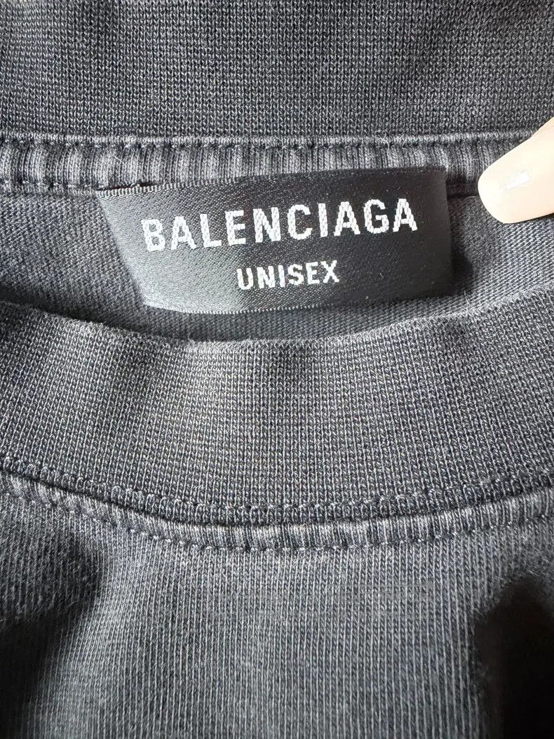 Balenciaga Balenciaga Logo logo printed solid color round neck short Size US L / EU 52-54 / 3 - 3 Thumbnail