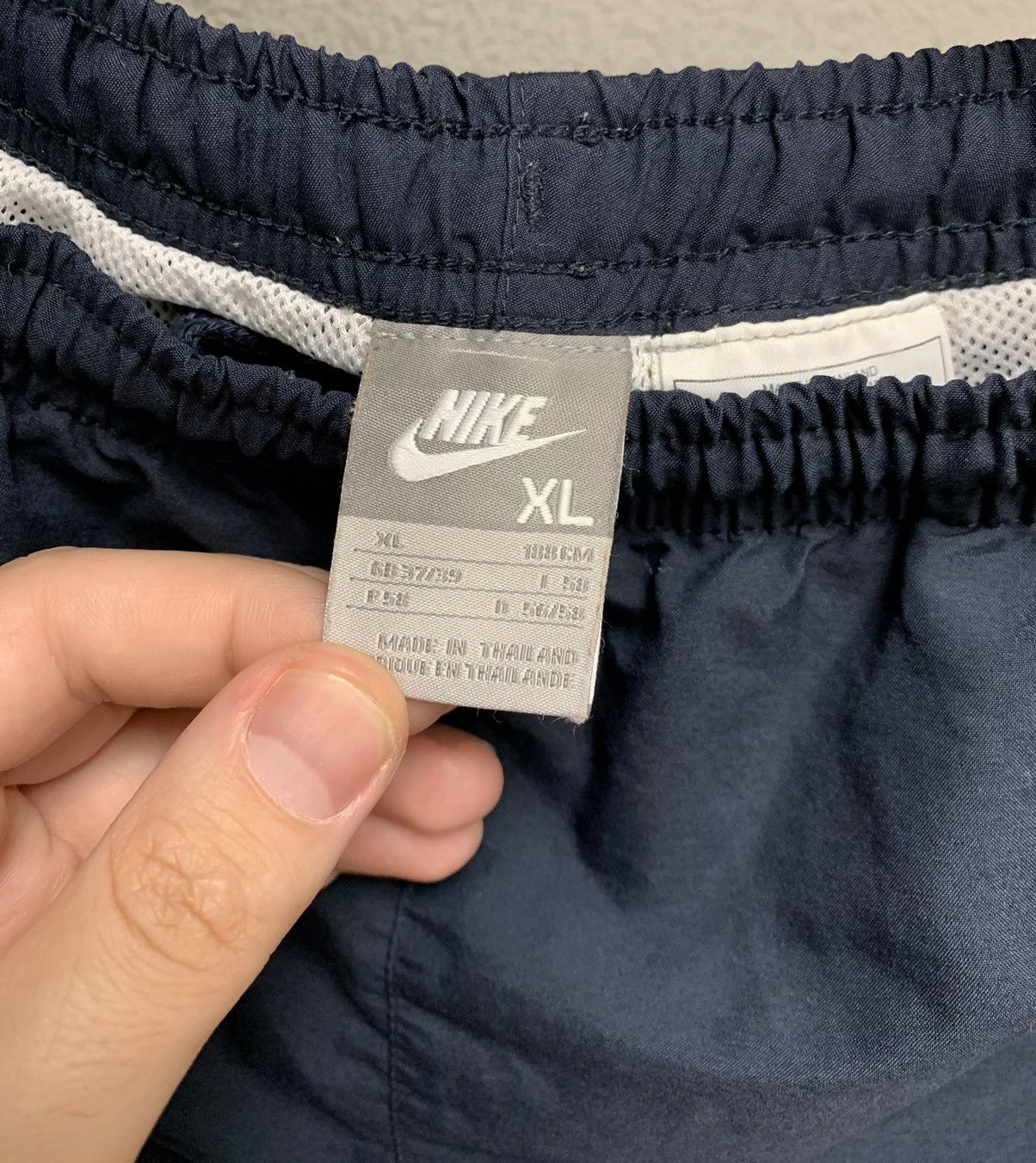 Nike Nike vintage nylon shorts streetwear 36 size Xl Size US 36 / EU 52 - 5 Thumbnail