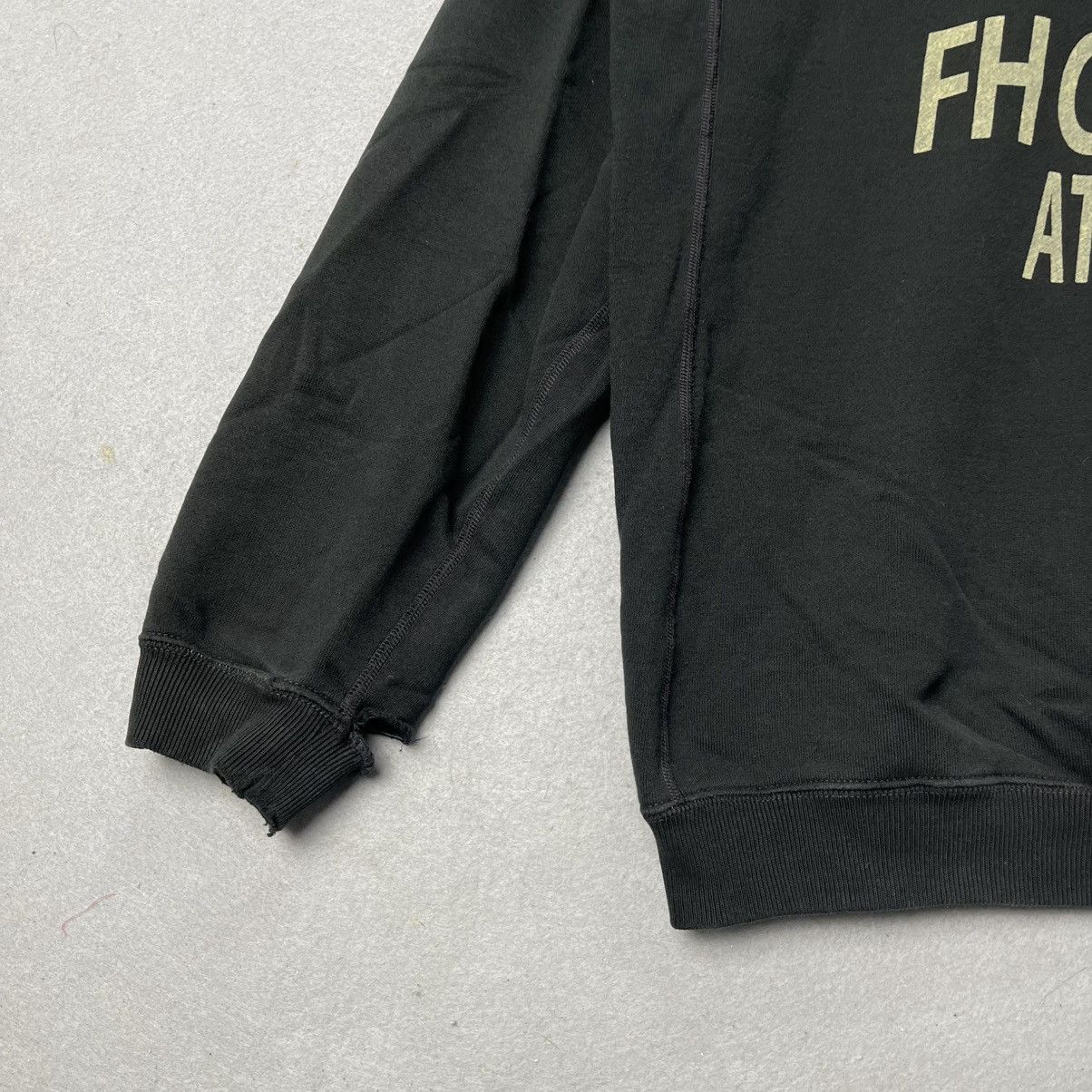 The Flat Head 2000s The Flat Head “Property of FH Club Label” Sweatshirt Size US XL / EU 56 / 4 - 7 Thumbnail