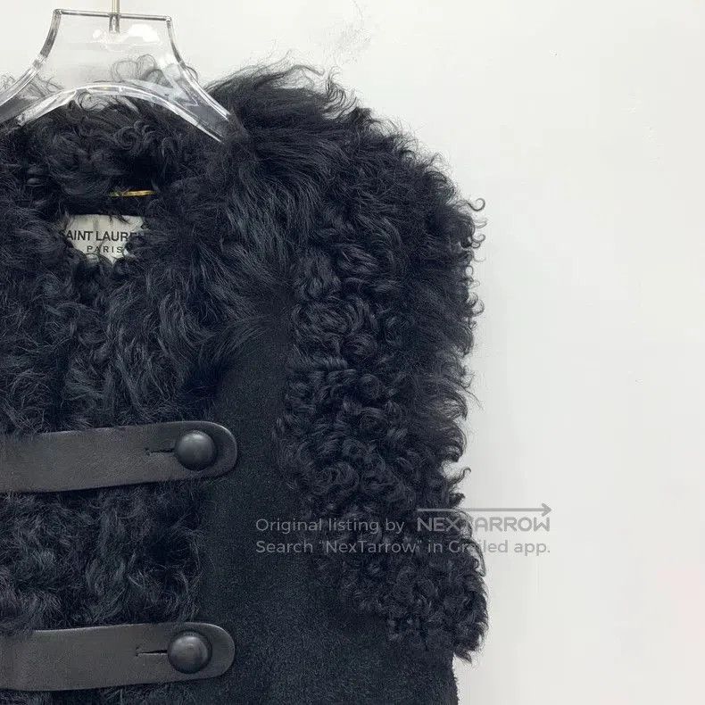 Saint Laurent Paris Saint Laurent Black Shearling Vest Jacket. Size US S / EU 44-46 / 1 - 3 Thumbnail