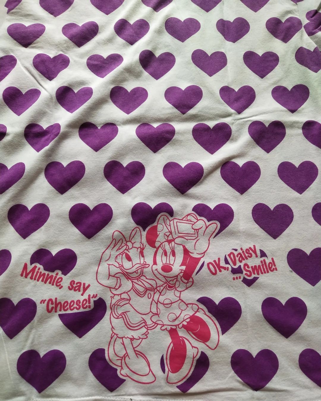 Cartoon Network × Disney Disney's Daisy Duck Big Print Heart Official Cartoon Tees Size US M / EU 48-50 / 2 - 4 Thumbnail