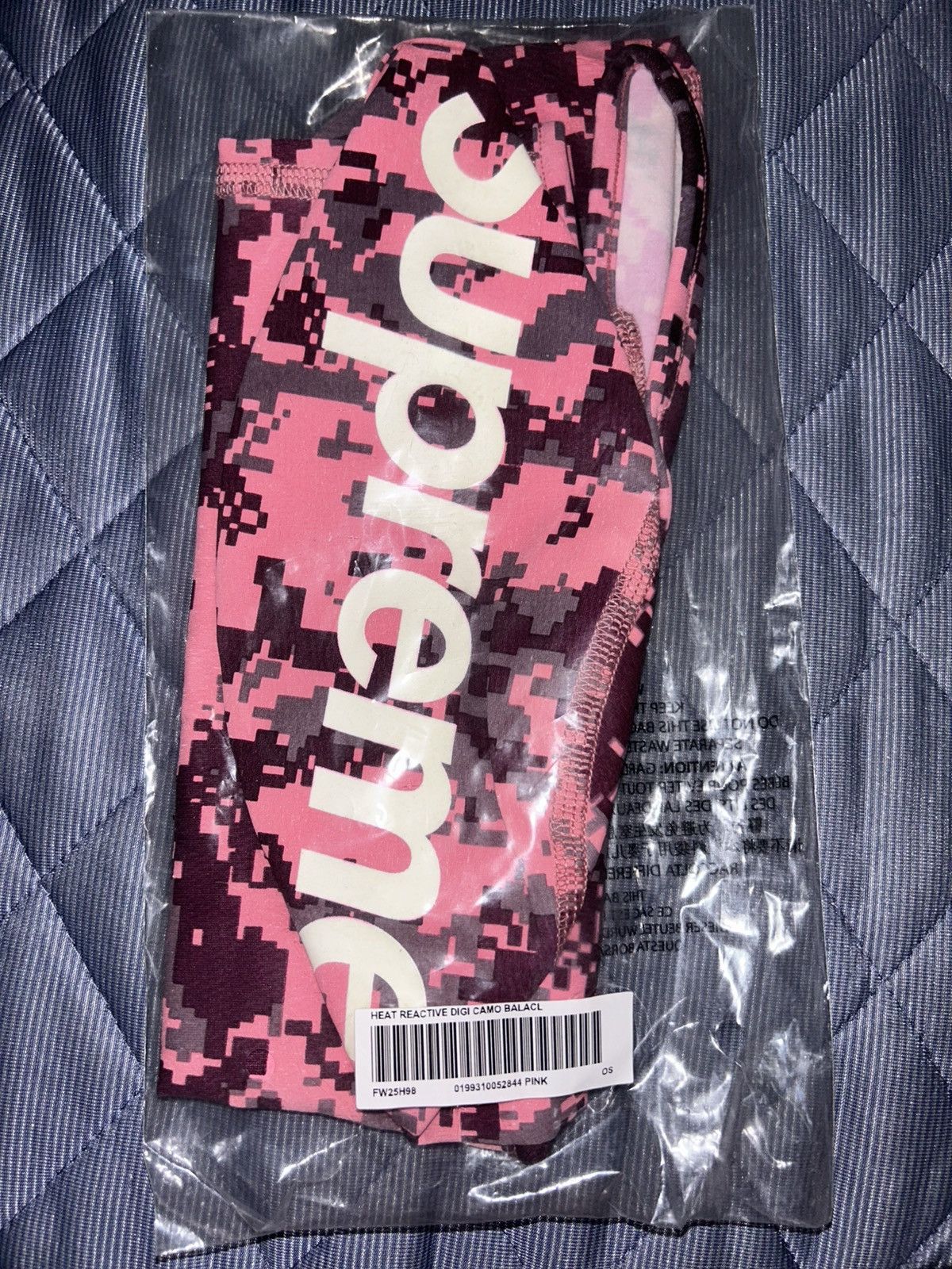 Supreme Suprem Heat Reactive Pink Digi Camo Balaclava Size ONE SIZE - 3 Thumbnail