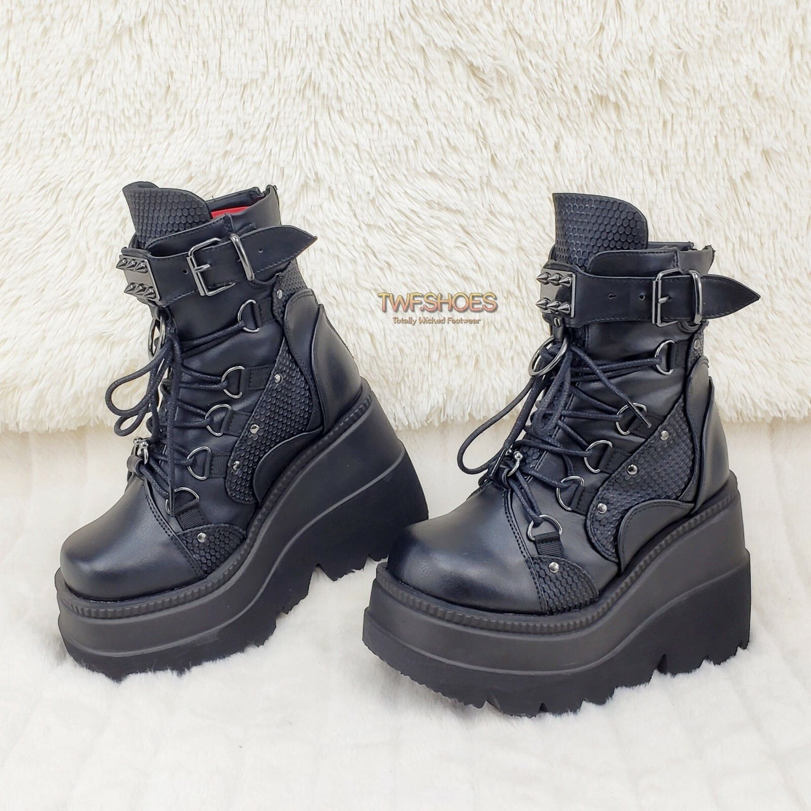 DEMONIA Shaker 60 Black Matte Platform 4.5