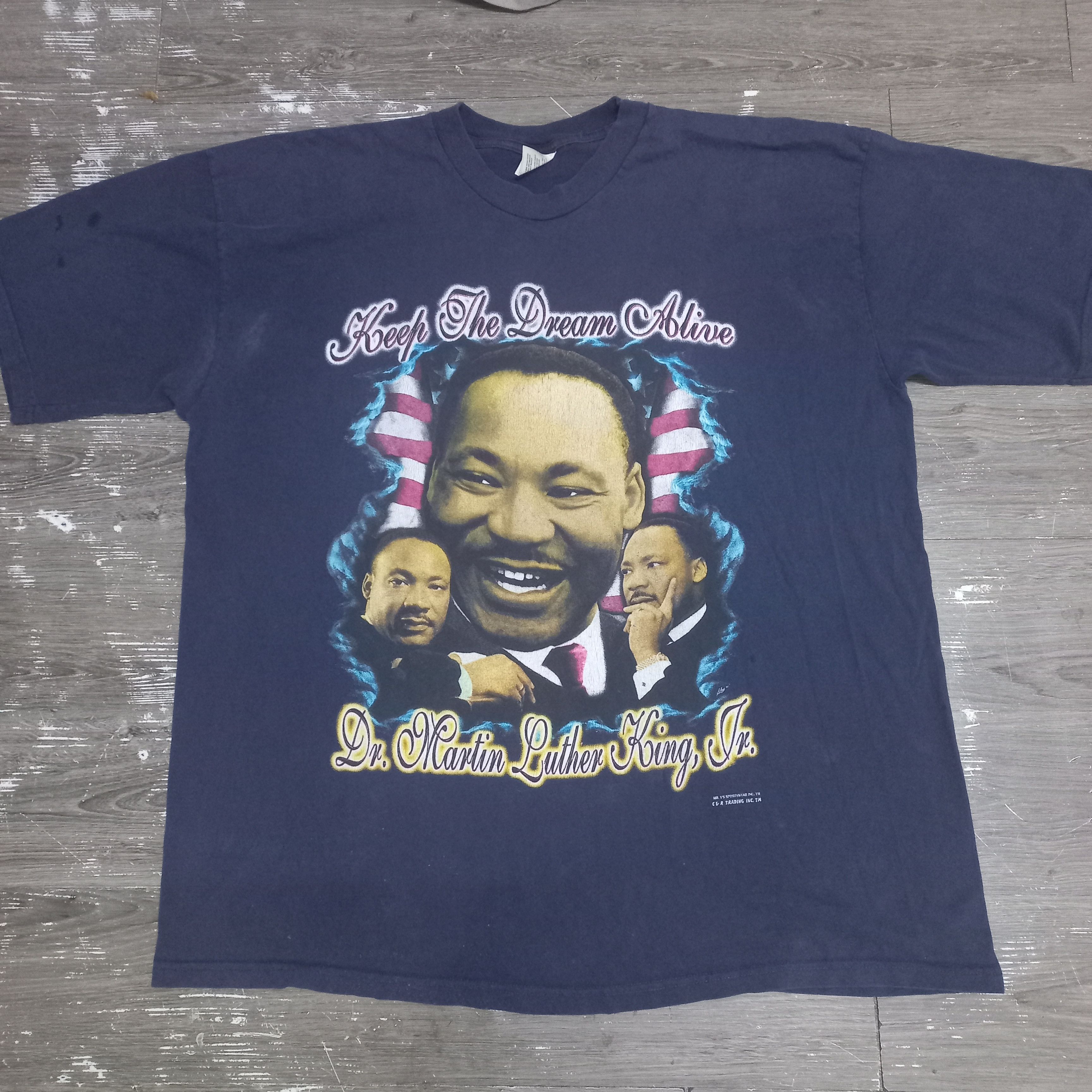 Vintage martin luther king jr shirt