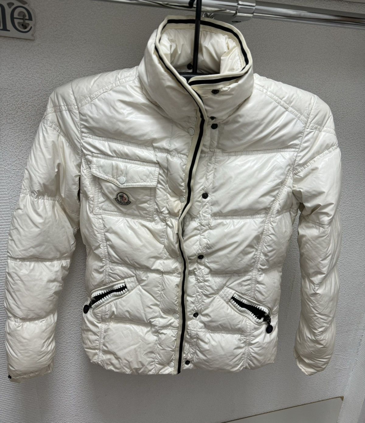 Moncler Moncler women puffer jacket 2 size S-M Size S / US 4 / IT 40 - 1 Thumbnail