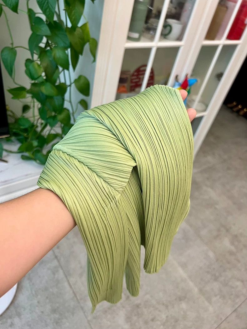 Issey Miyake Issey Miyake Avocado coat Size L / US 10 / IT 46 - 6 Thumbnail