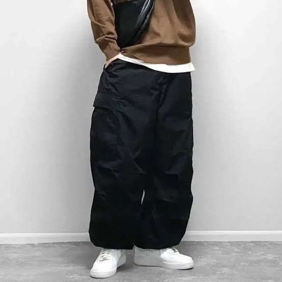 Yohji Yamamoto GU Superwide Cargo Balloon Pants Size US 33 - 3 Thumbnail