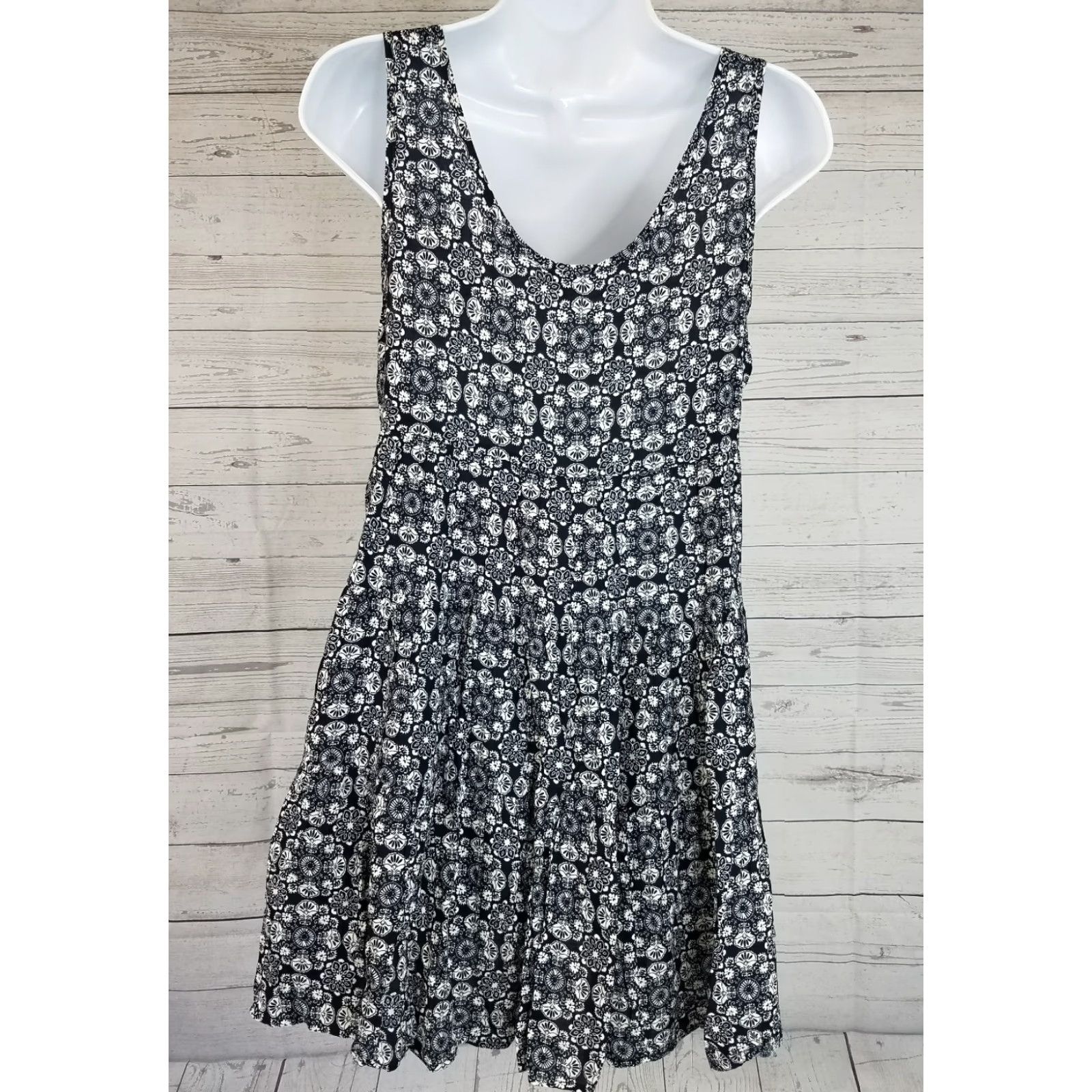 Vintage JODIFL Dress Sleeveless Women's Small Blue Floral Crochet Rayon Dress Size S / US 4 / IT 40 - 2 Thumbnail